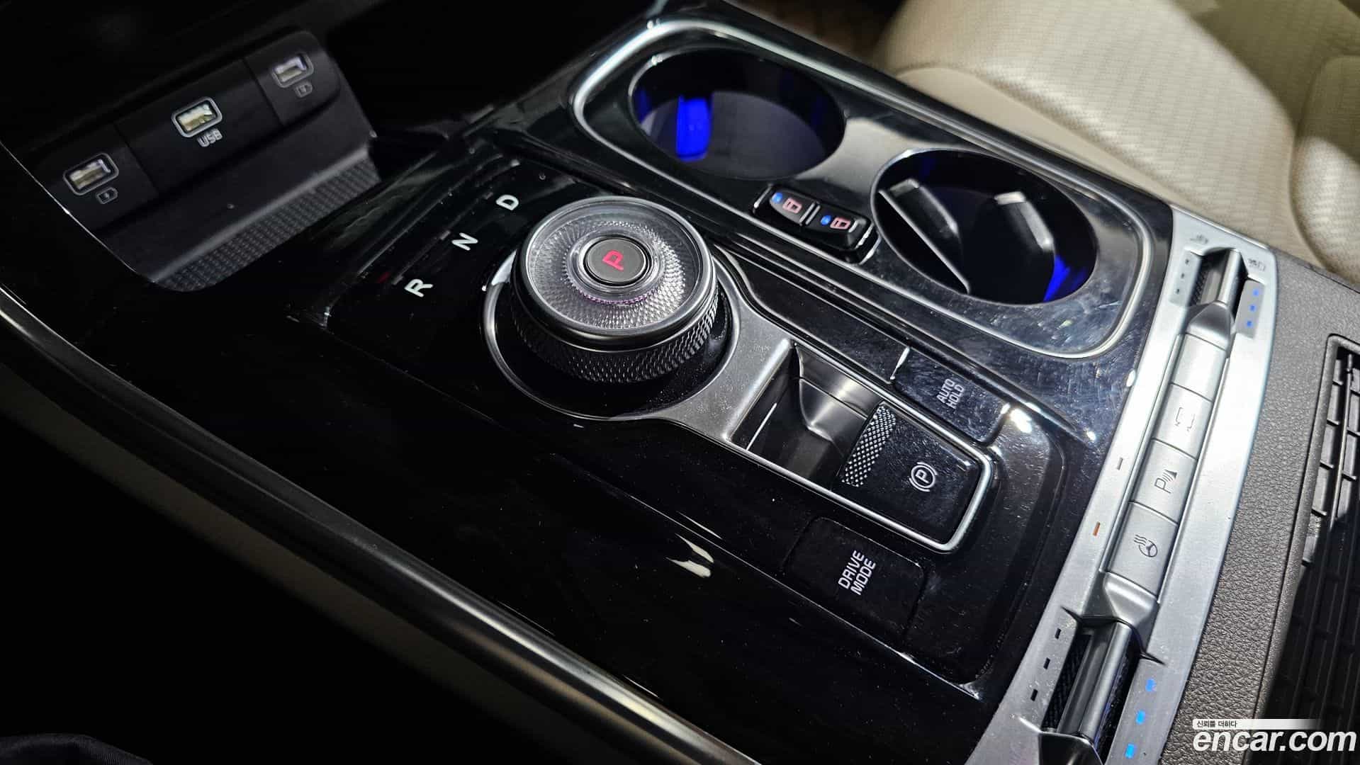 Canival Kia 2023.8-INNER-009