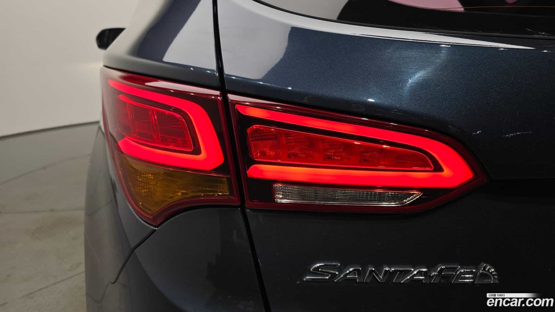 Santafe Hyundai 2016.4-OUTER-033