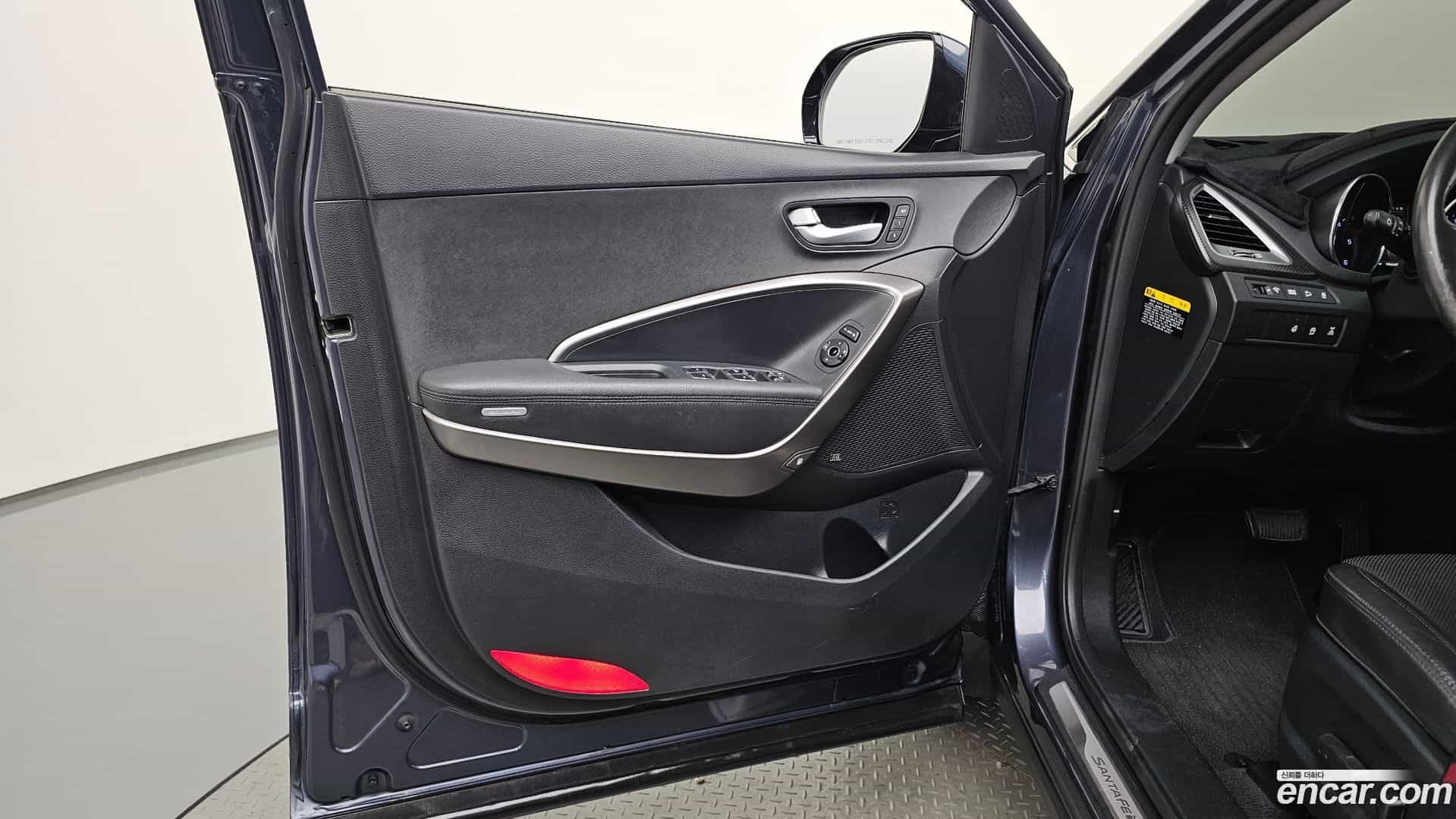 Santafe Hyundai 2016.4-INNER-034