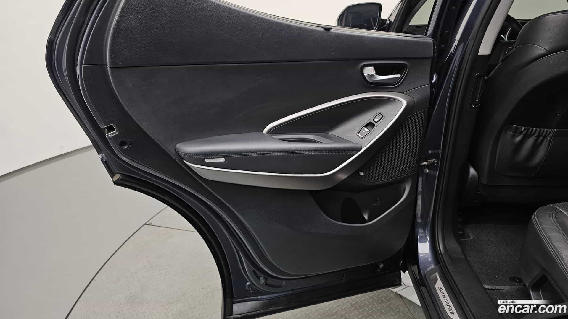 Santafe Hyundai 2016.4-INNER-035