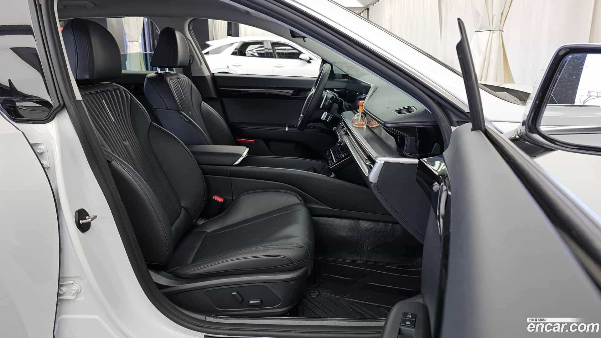 Grandeur Hyundai 2024.2-OPTION-015