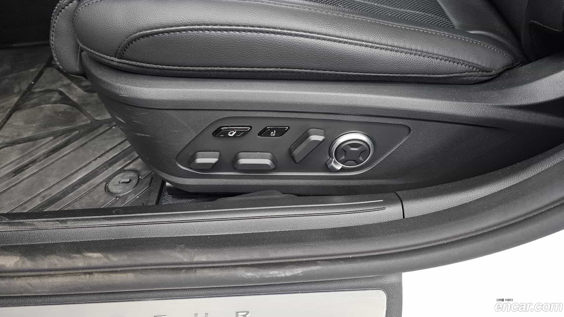 Grandeur Hyundai 2024.2-OPTION-045