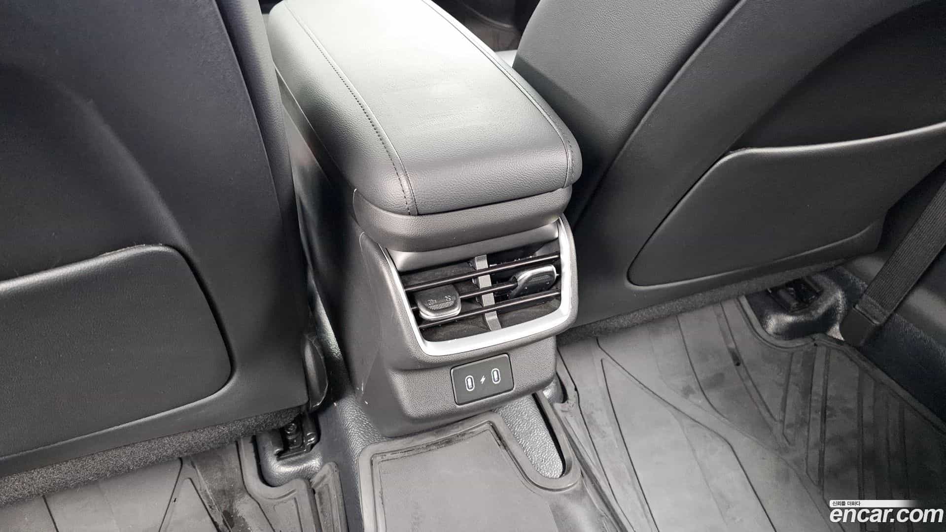 Grandeur Hyundai 2024.2-OPTION-046