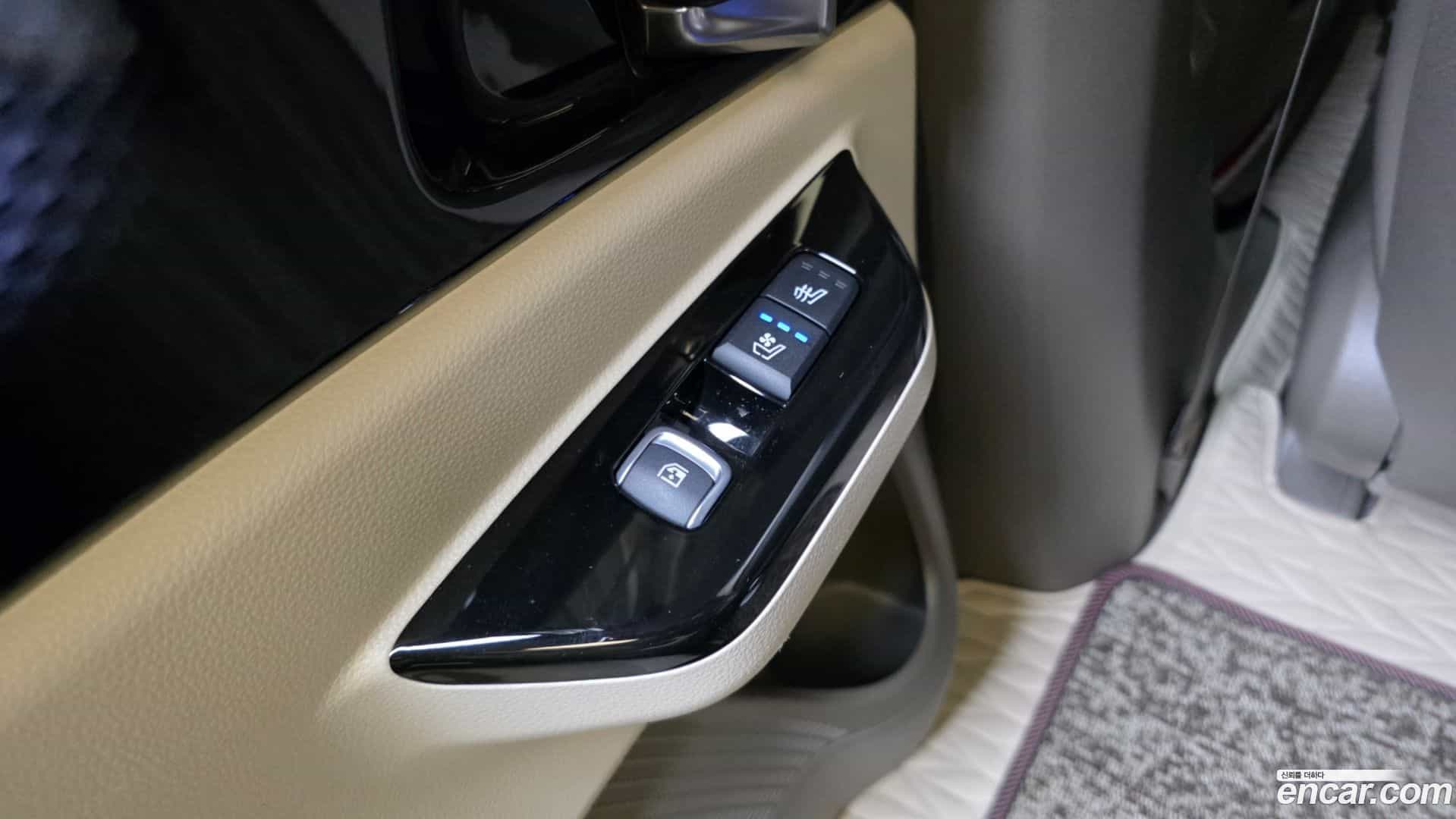 Canival Kia 2021.4-OPTION-023