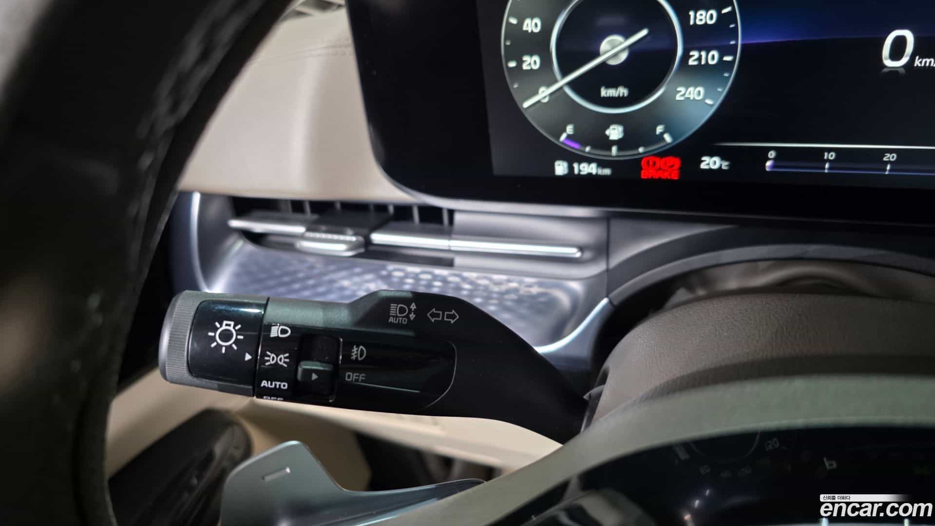 Canival Kia 2021.4-OPTION-048