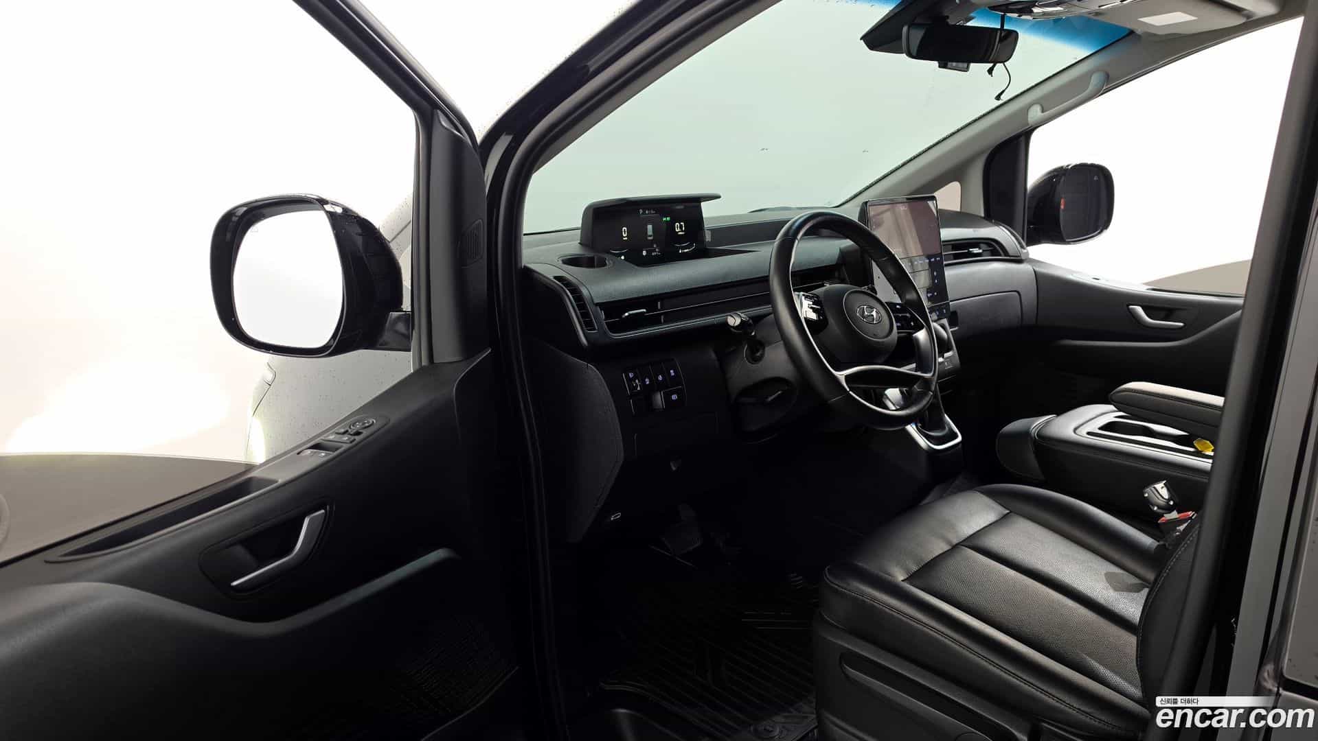 Staria Hyundai 2022.4-INNER-010