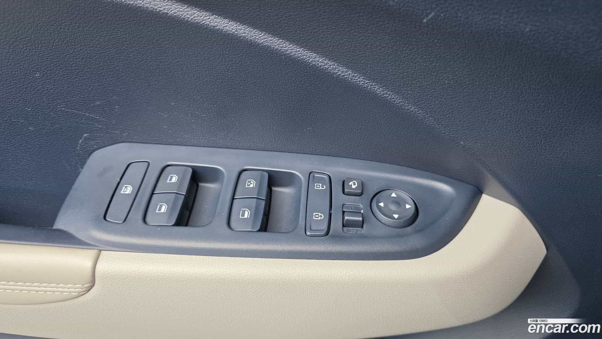 Venue Hyundai 2022.0-OPTION-016