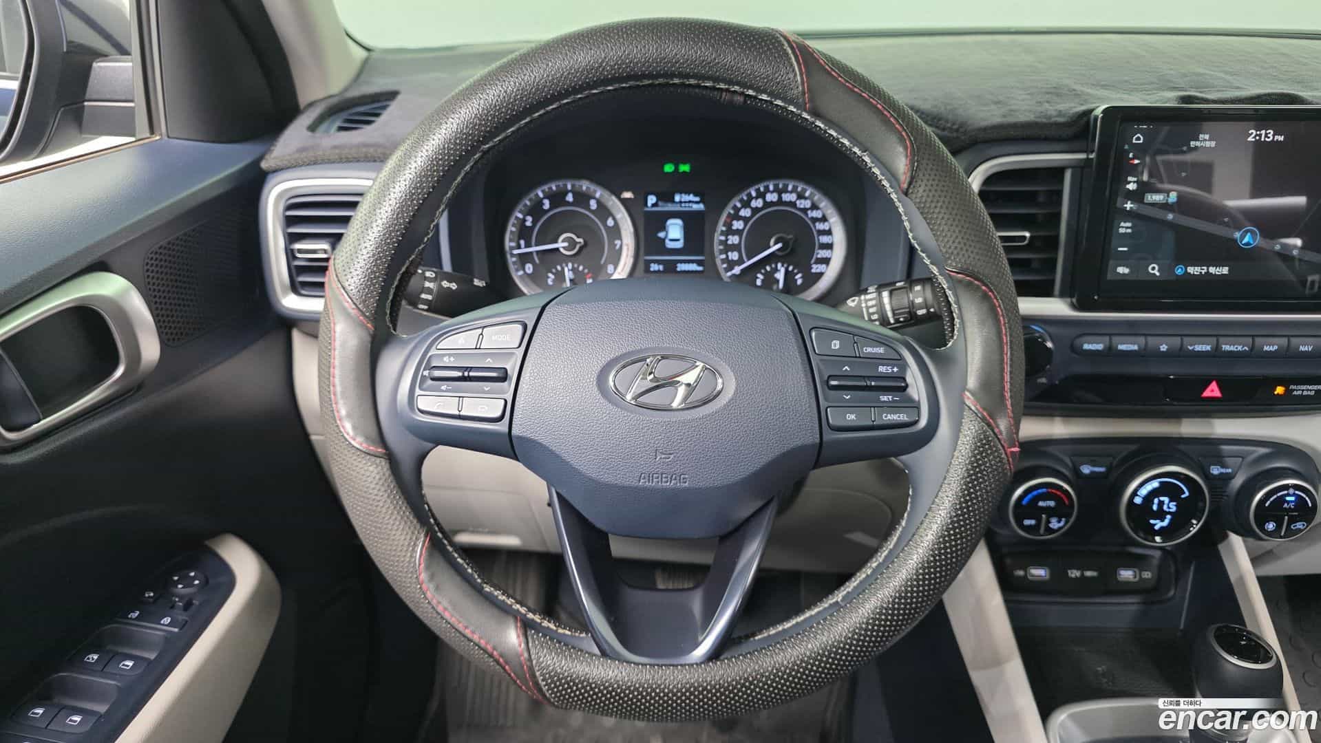 Venue Hyundai 2022.0-OPTION-019