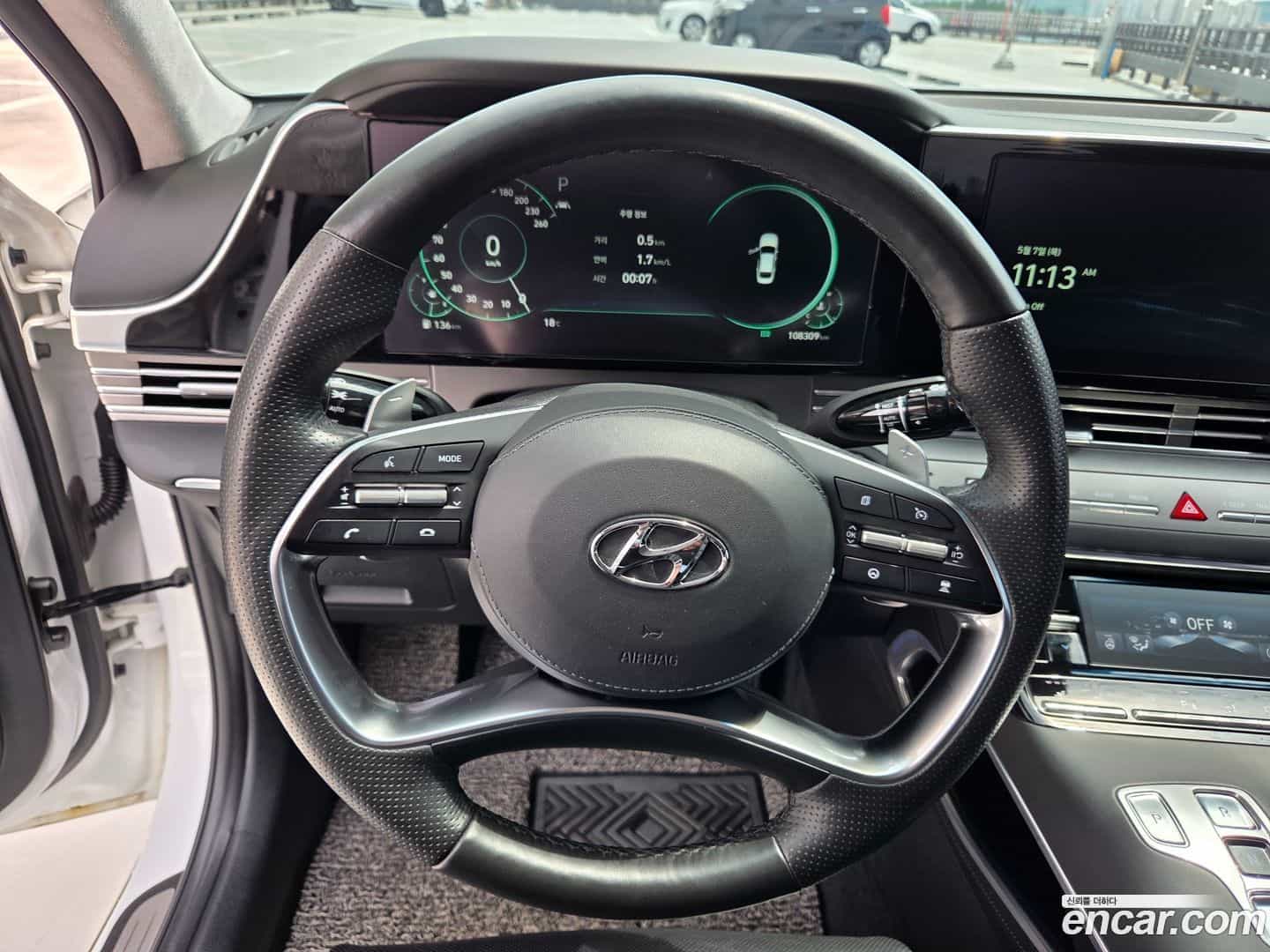 Grandeur Hyundai 2019.10-OPTION-020