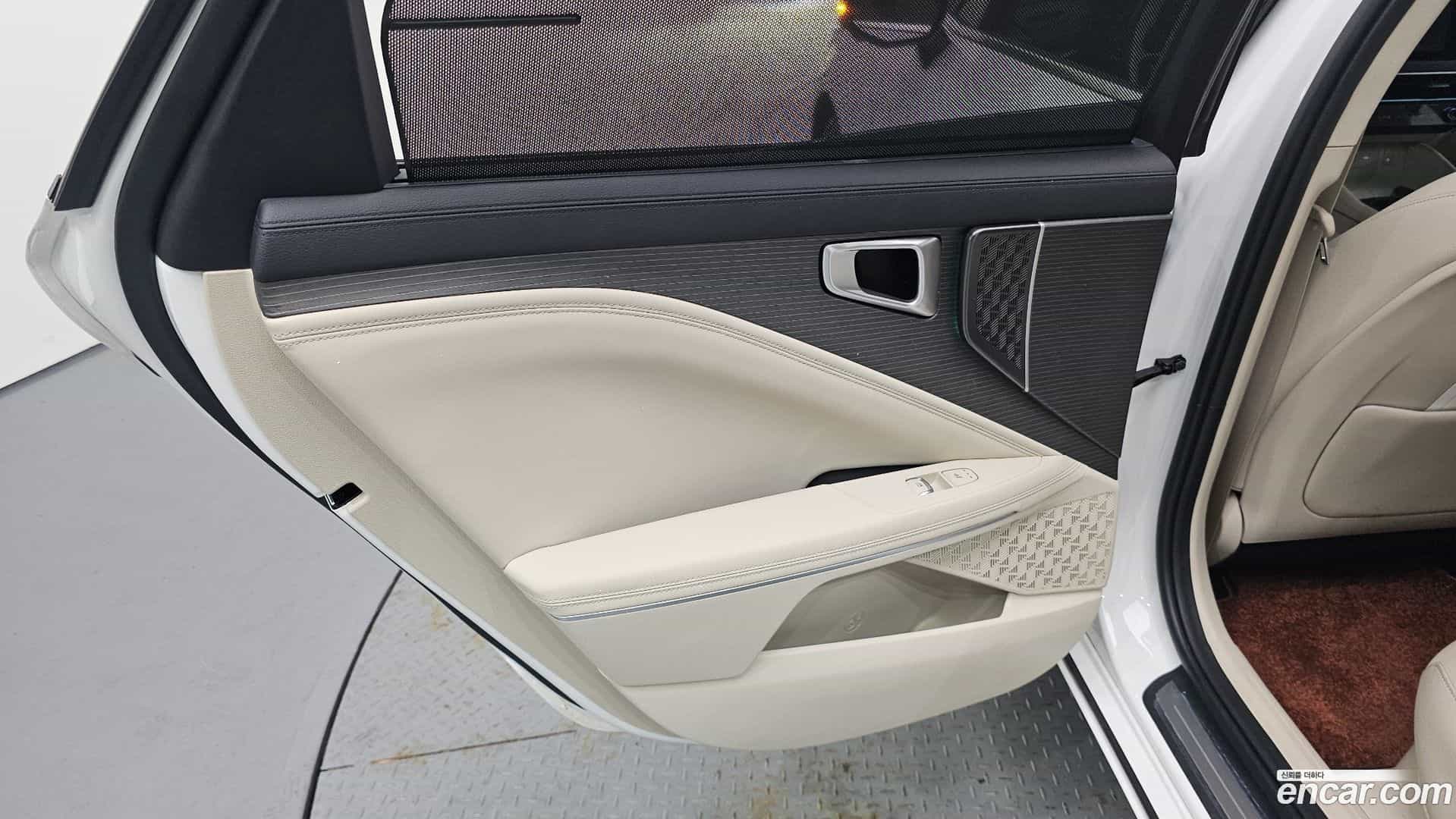 K8 Kia 2024.9-INNER-036