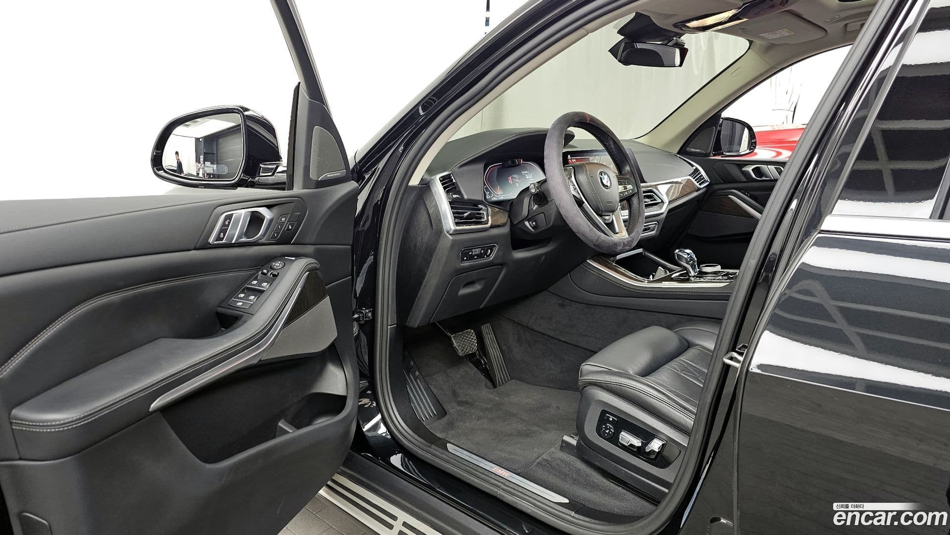 Main__Slider__Photo:X5 BMW 2023.3-9