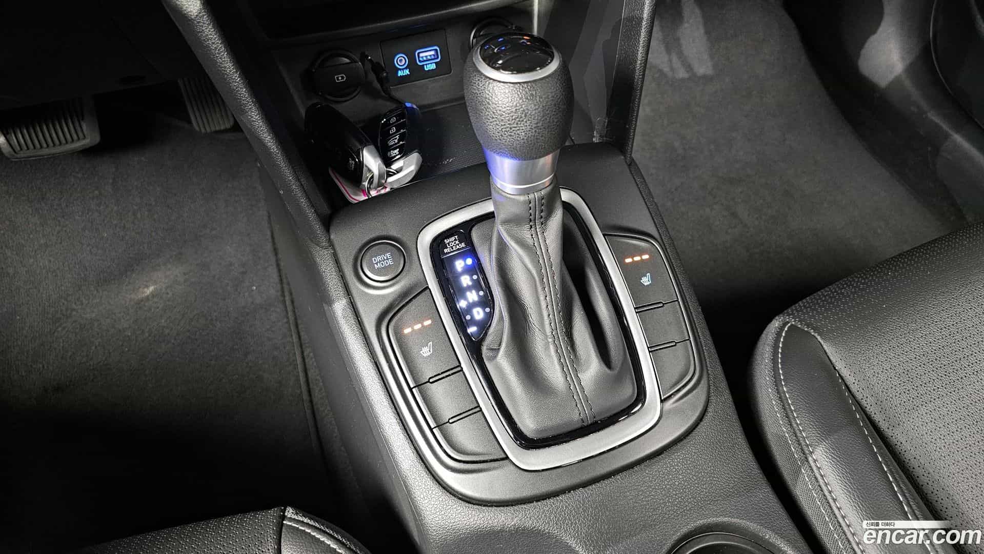 Kona Hyundai 2019.6-INNER-009