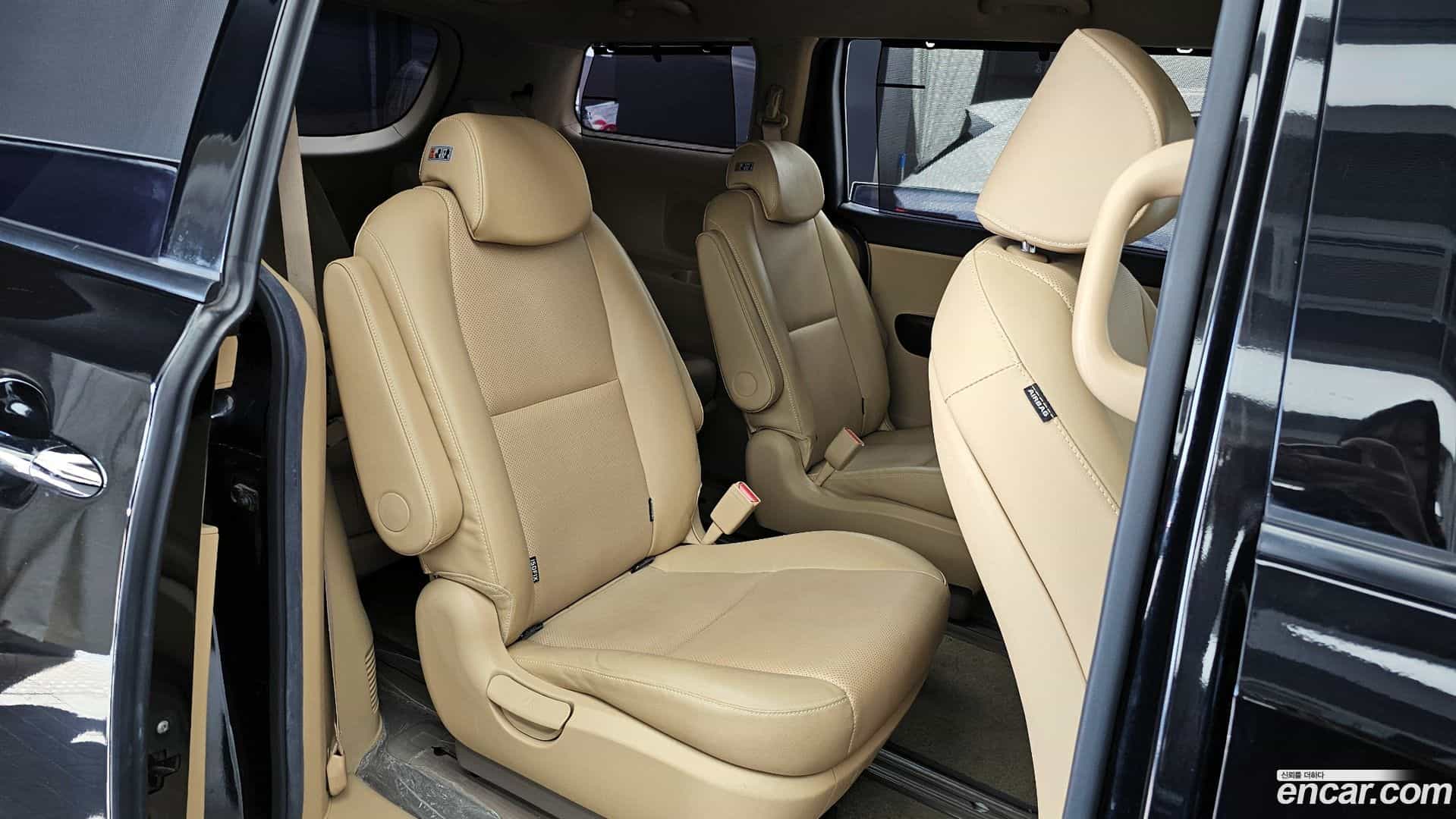 Canival Kia 2016.9-OPTION-016