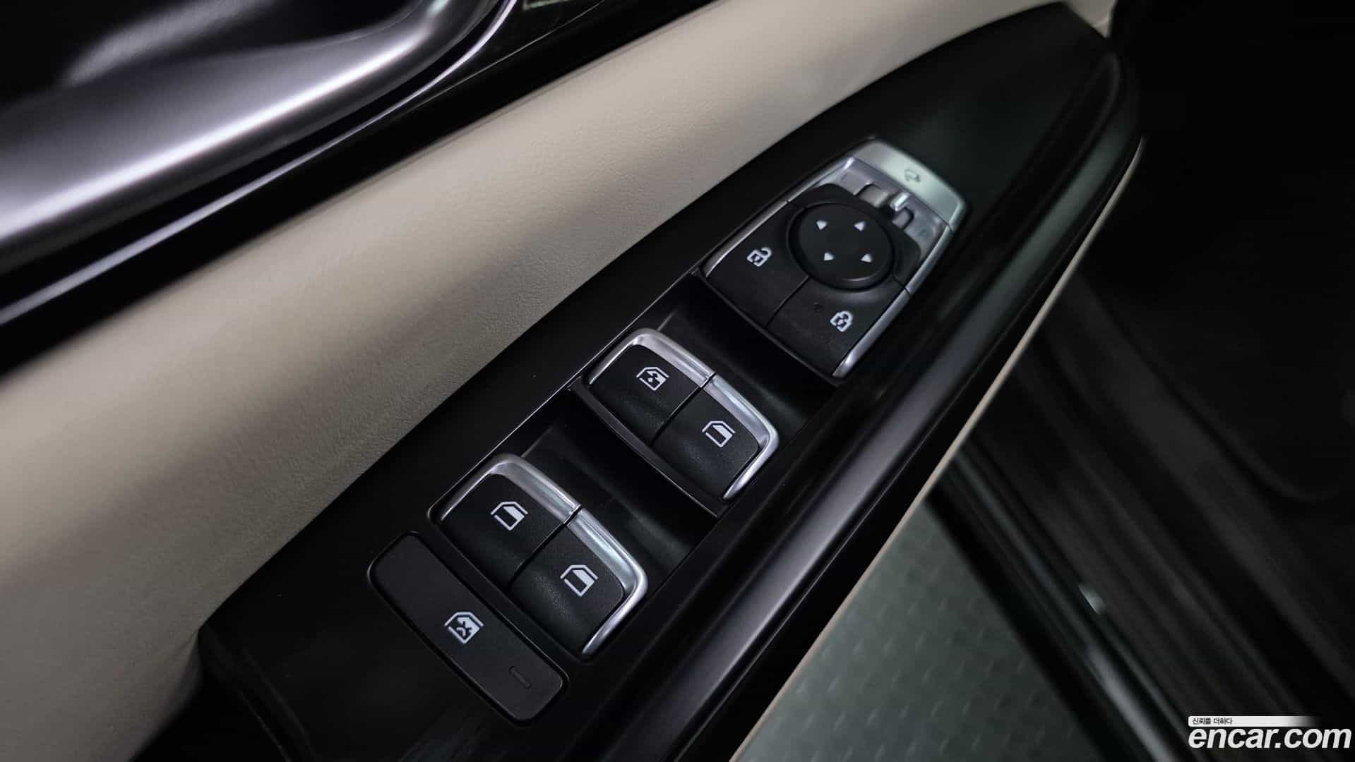 Canival Kia 2021.3-OPTION-017