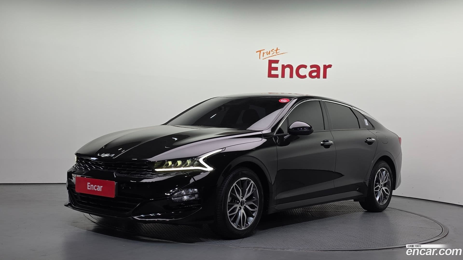 Main__Slider__Photo:K5 Kia 2021.9-0