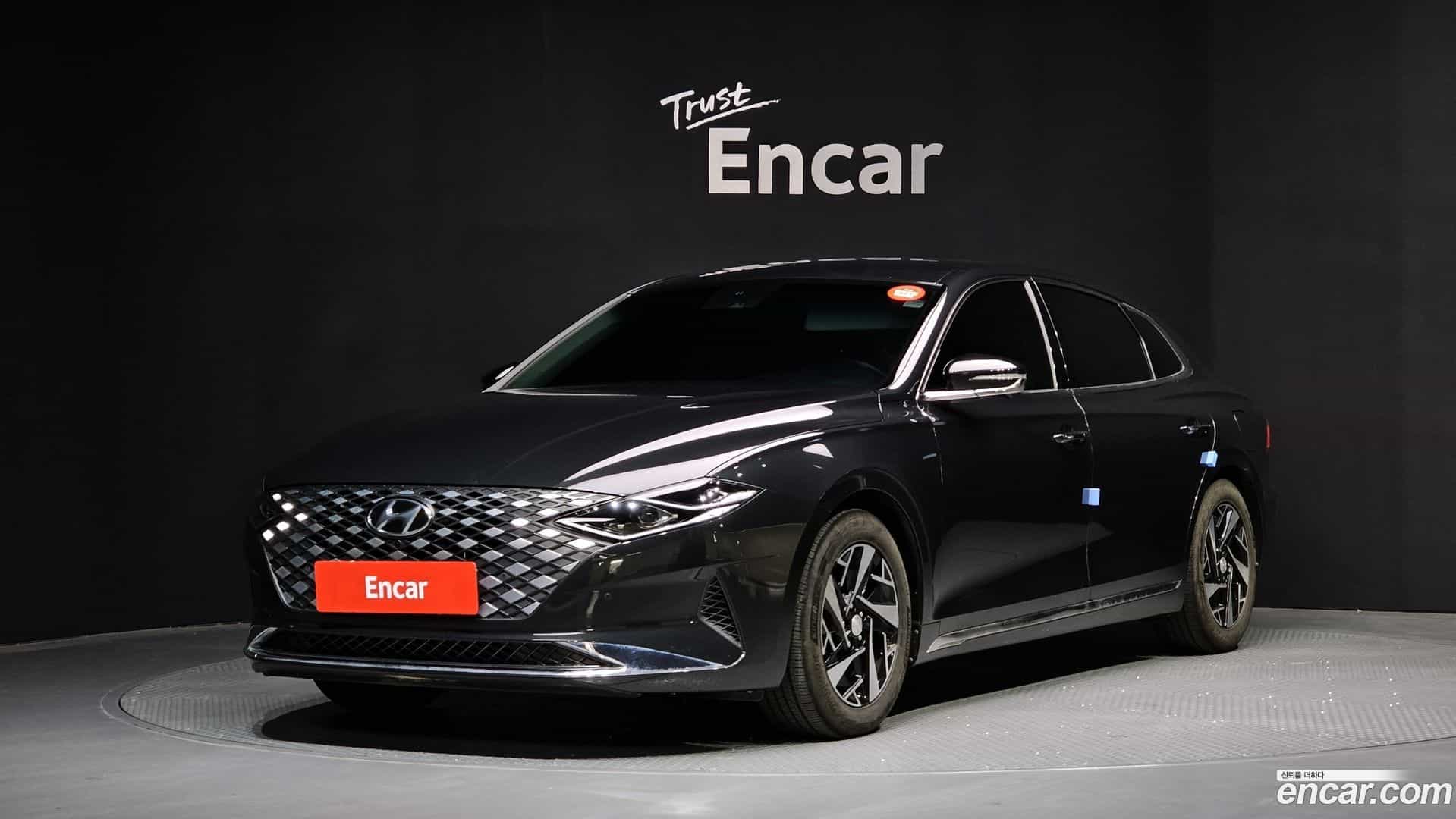 Grandeur Hyundai 2022.2-OUTER-001