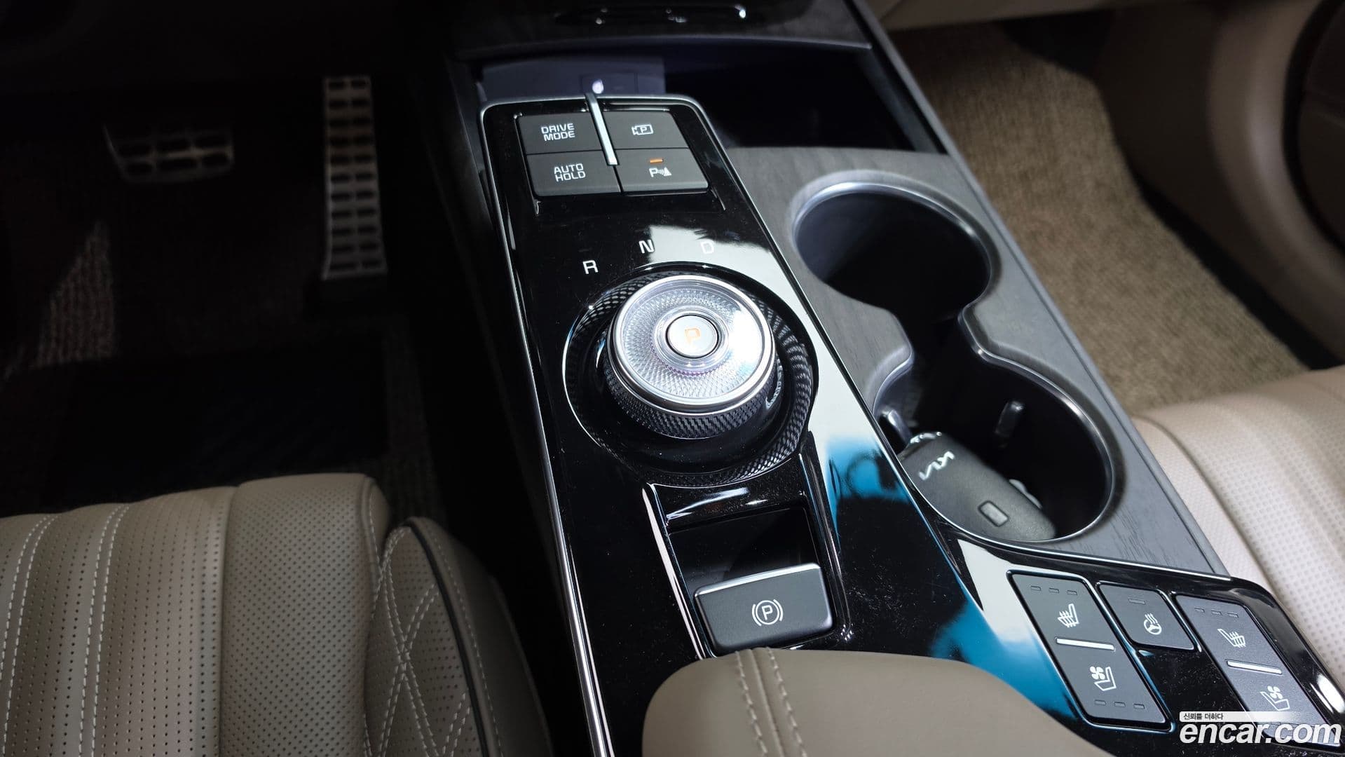 Main__Slider__Photo:K8 Kia 2021.5-8