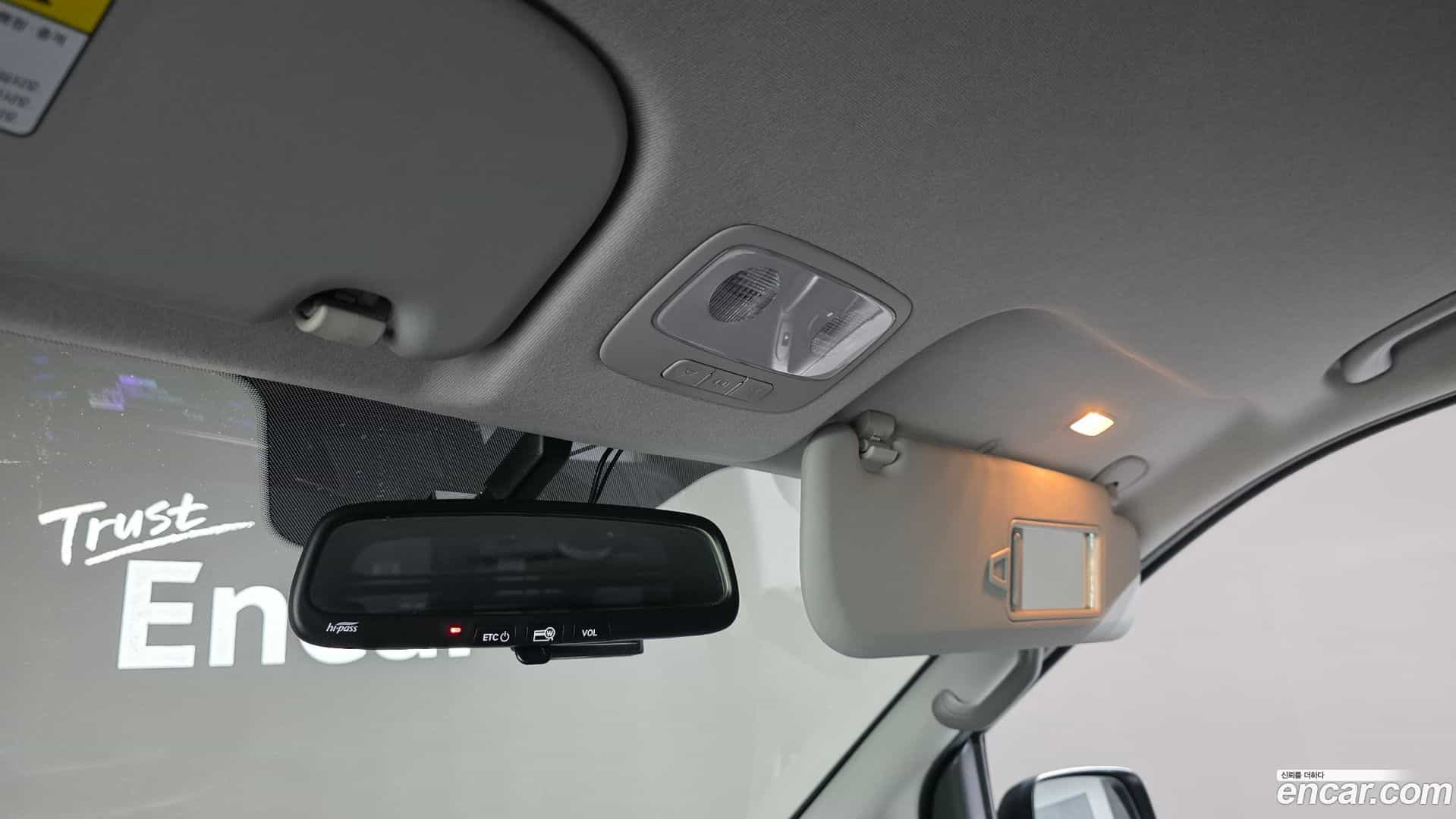 Starex Hyundai 2019.3-OPTION-019