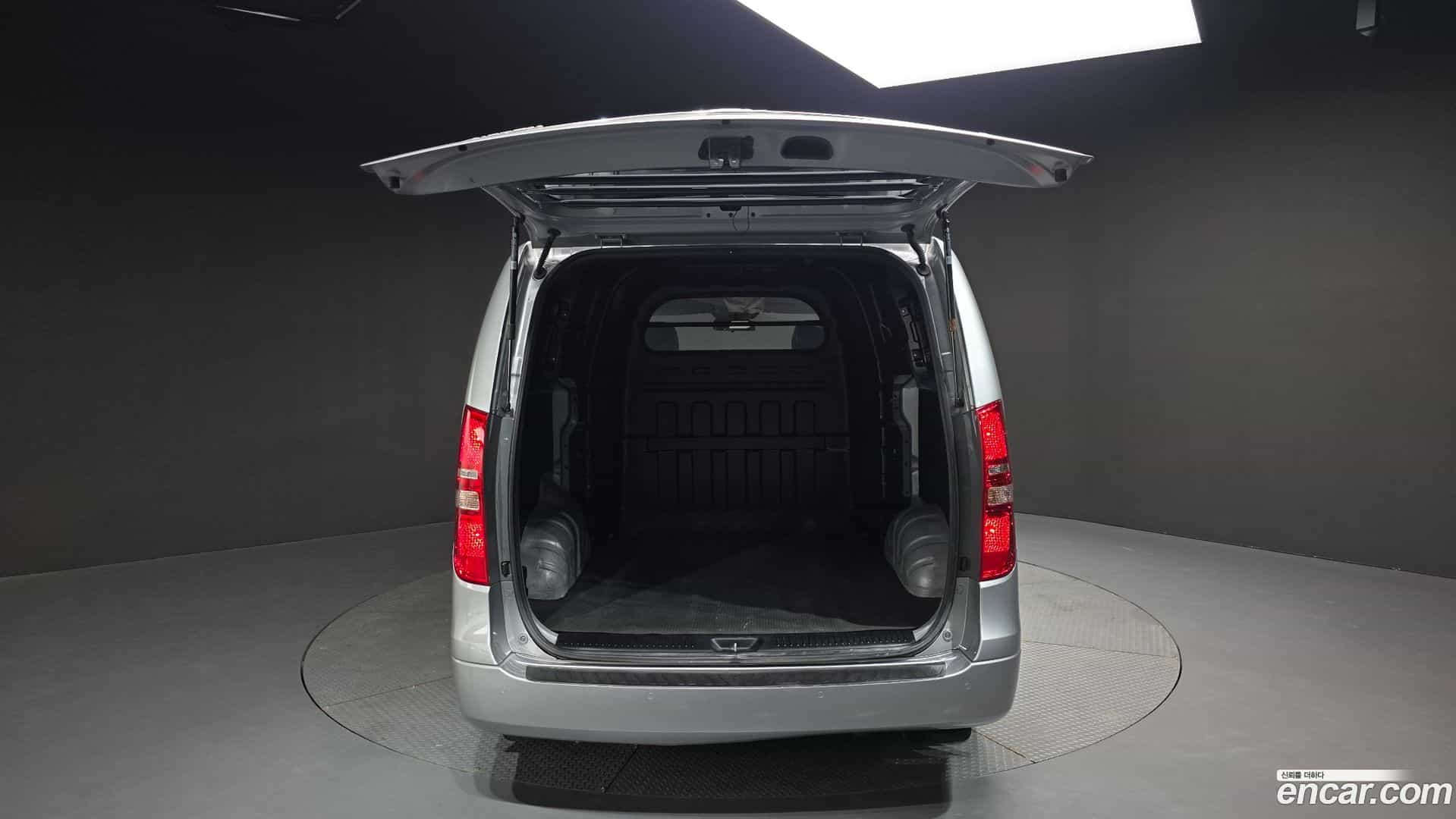 Starex Hyundai 2019.3-OPTION-022
