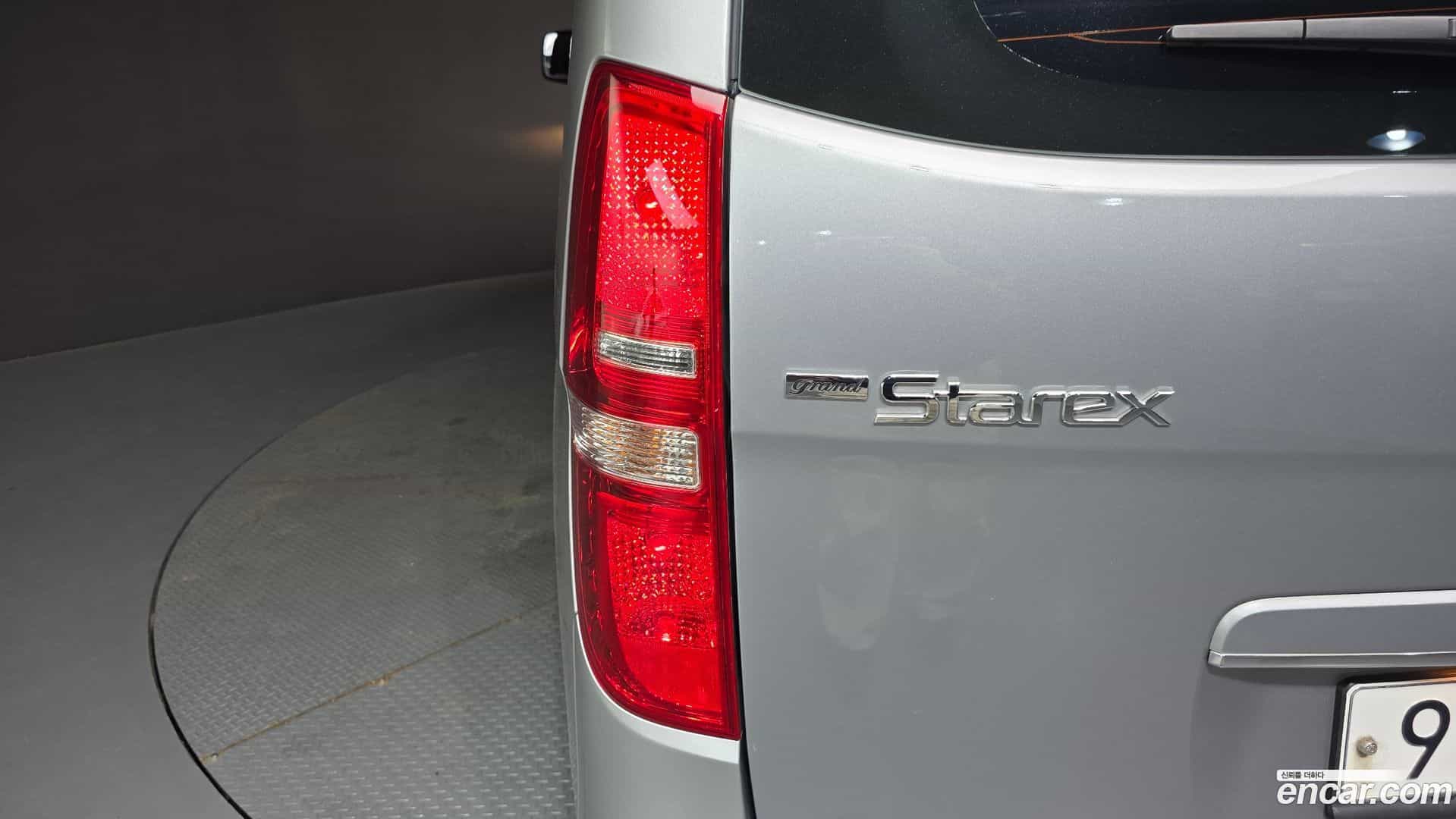 Starex Hyundai 2019.3-OUTER-033