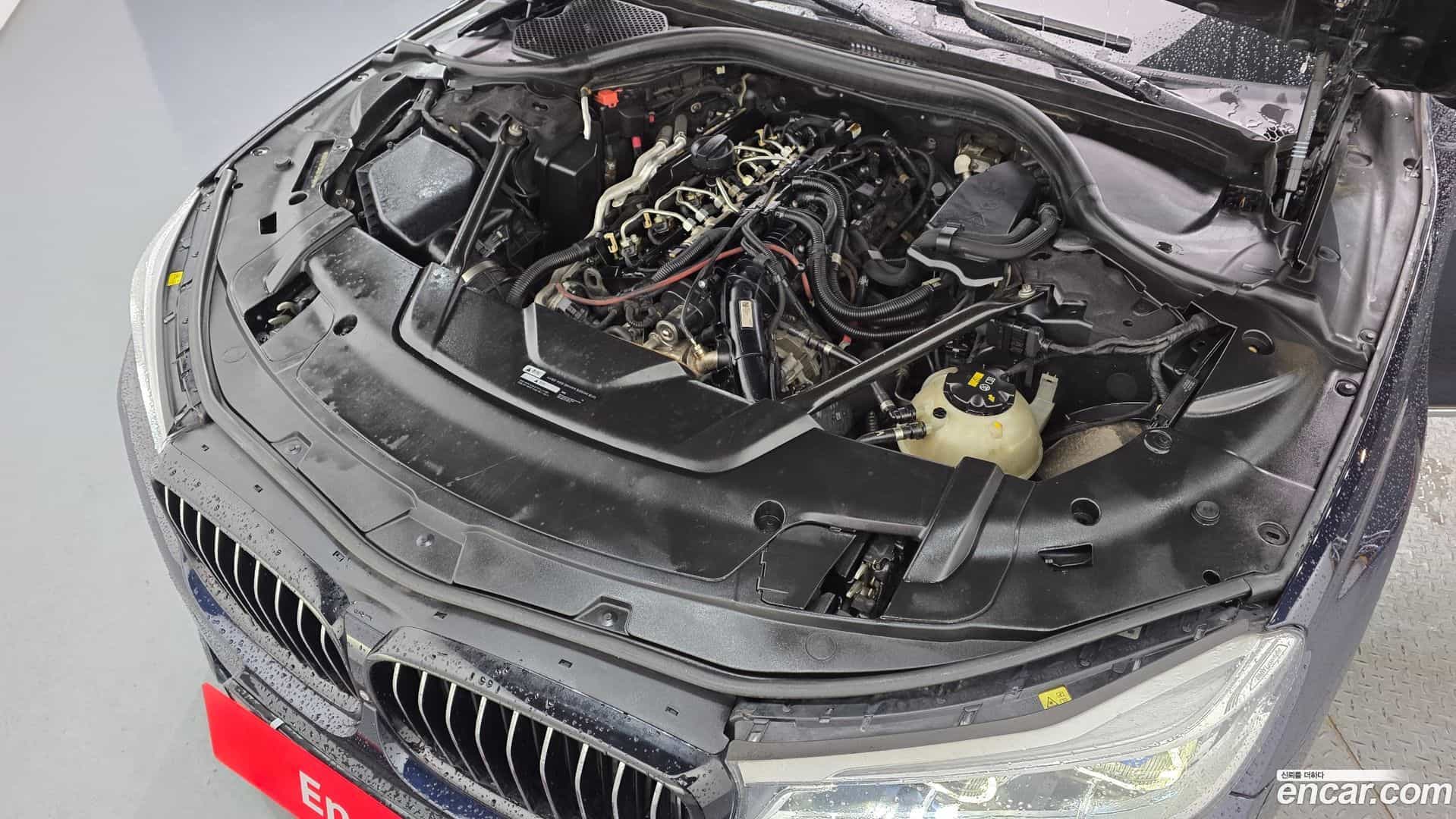 7-Series BMW 2017.7-OUTER-006