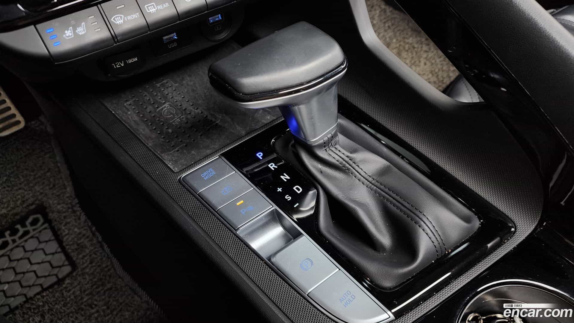 AVANTE Hyundai 2021.0-INNER-009