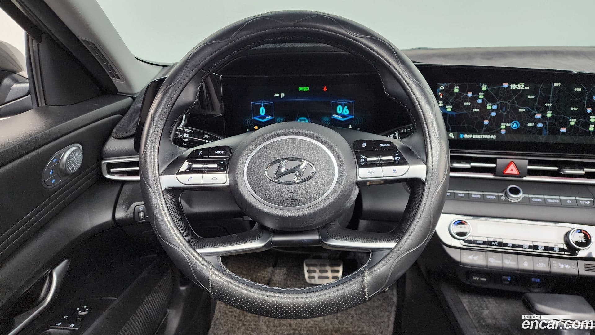 Main__Slider__Photo:AVANTE Hyundai 2021.0-12