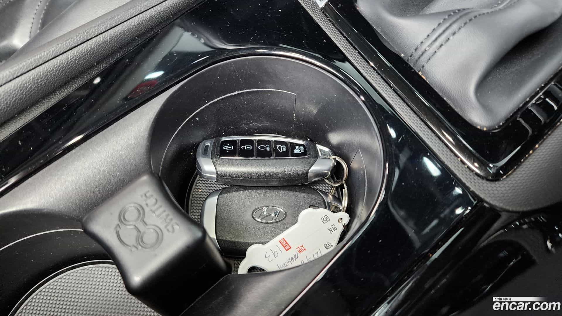 AVANTE Hyundai 2021.0-OPTION-019