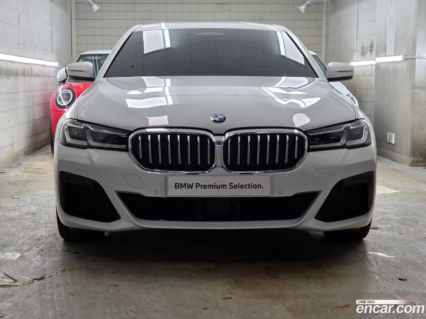 5-Series BMW 2022.10-OUTER-003