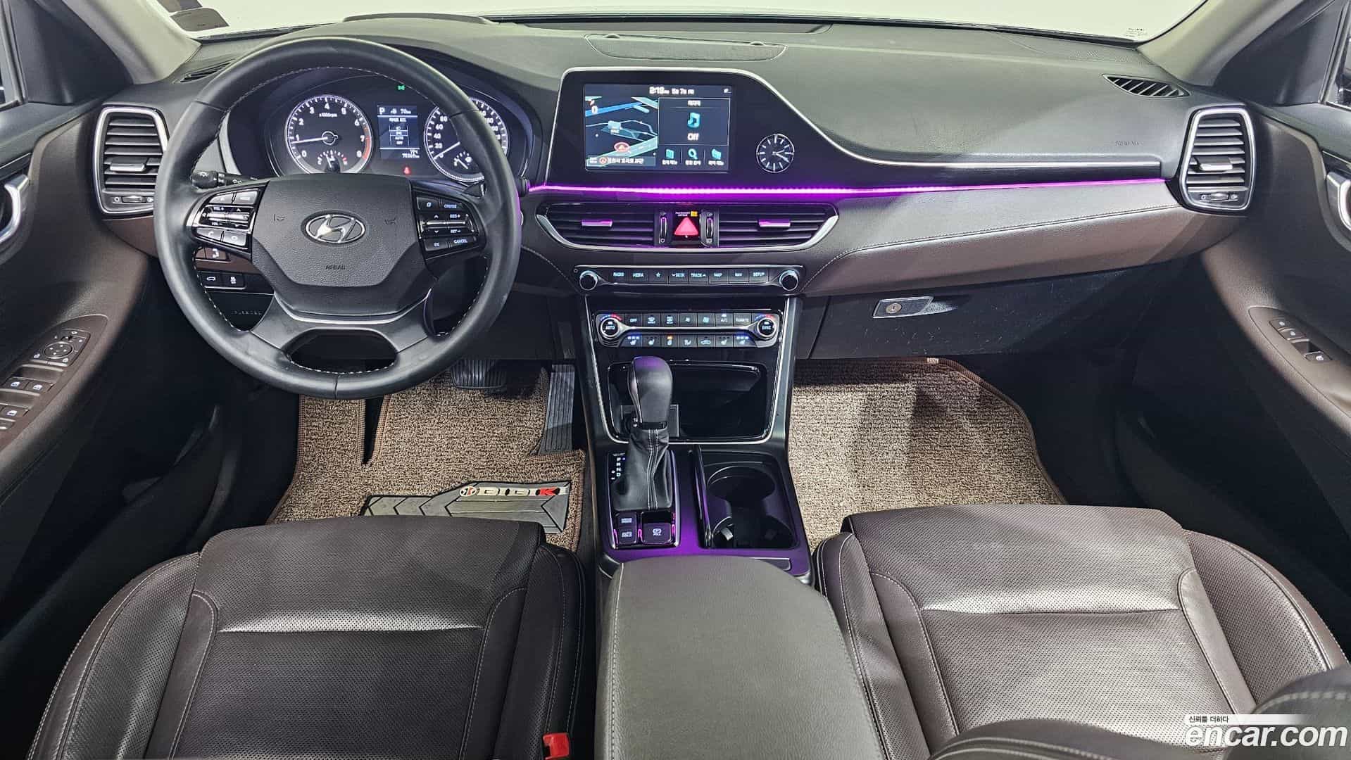 Grandeur Hyundai 2018.11-INNER-007