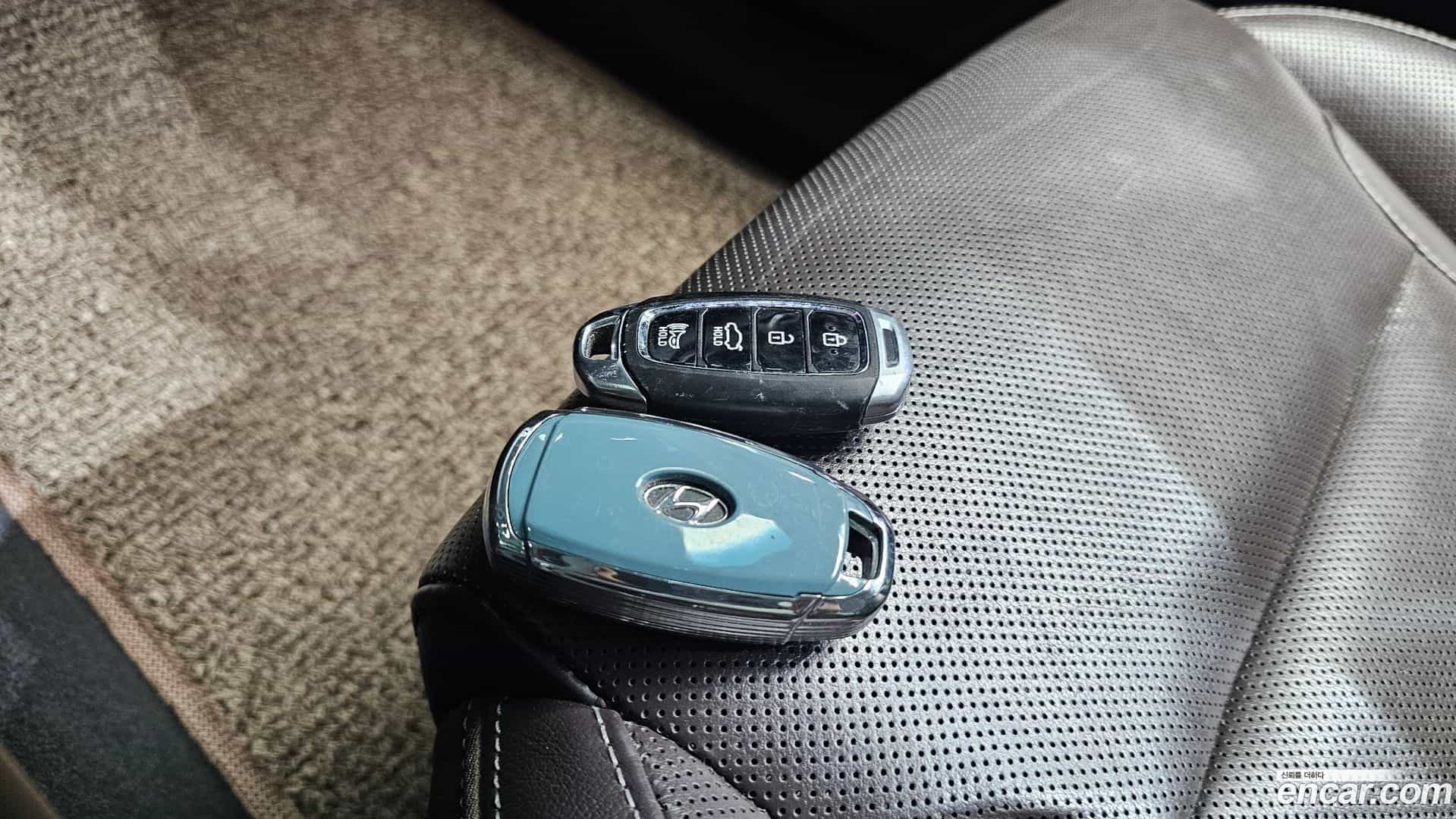 Grandeur Hyundai 2018.11-OPTION-021