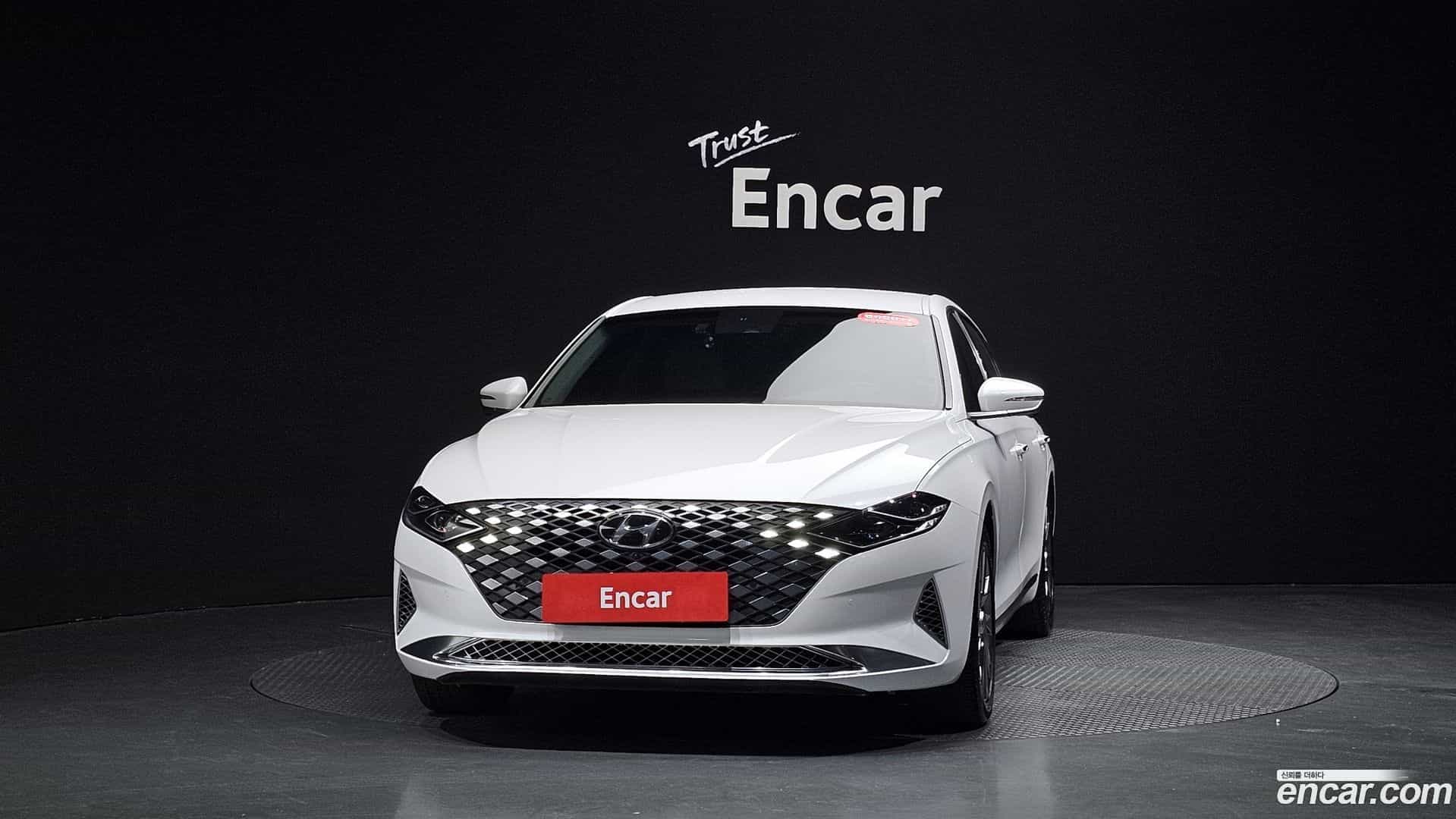 Grandeur Hyundai 2020.5-OUTER-003