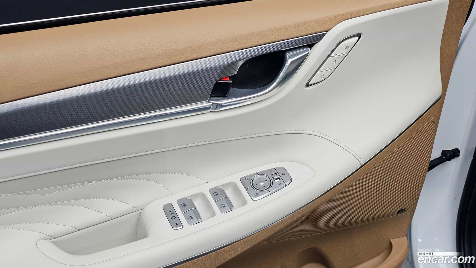 Grandeur Hyundai 2020.5-OPTION-023