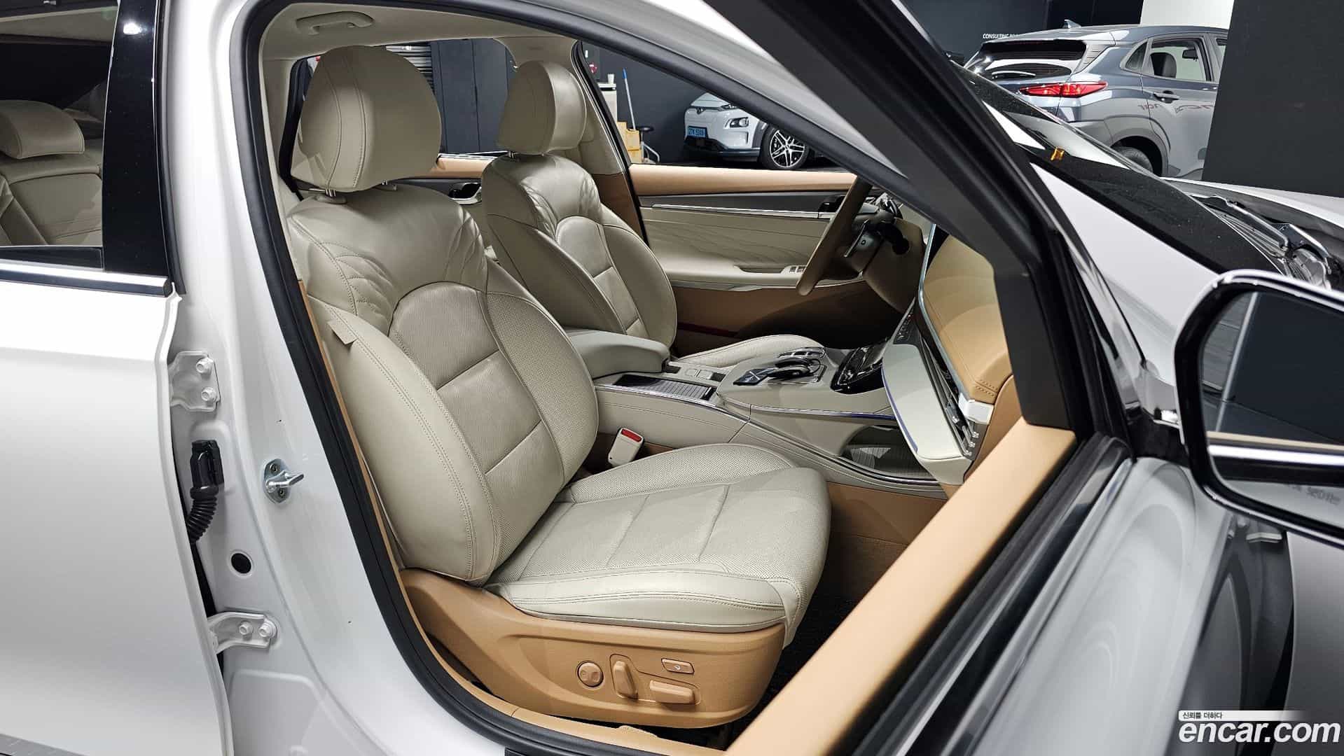 Grandeur Hyundai 2020.5-INNER-036
