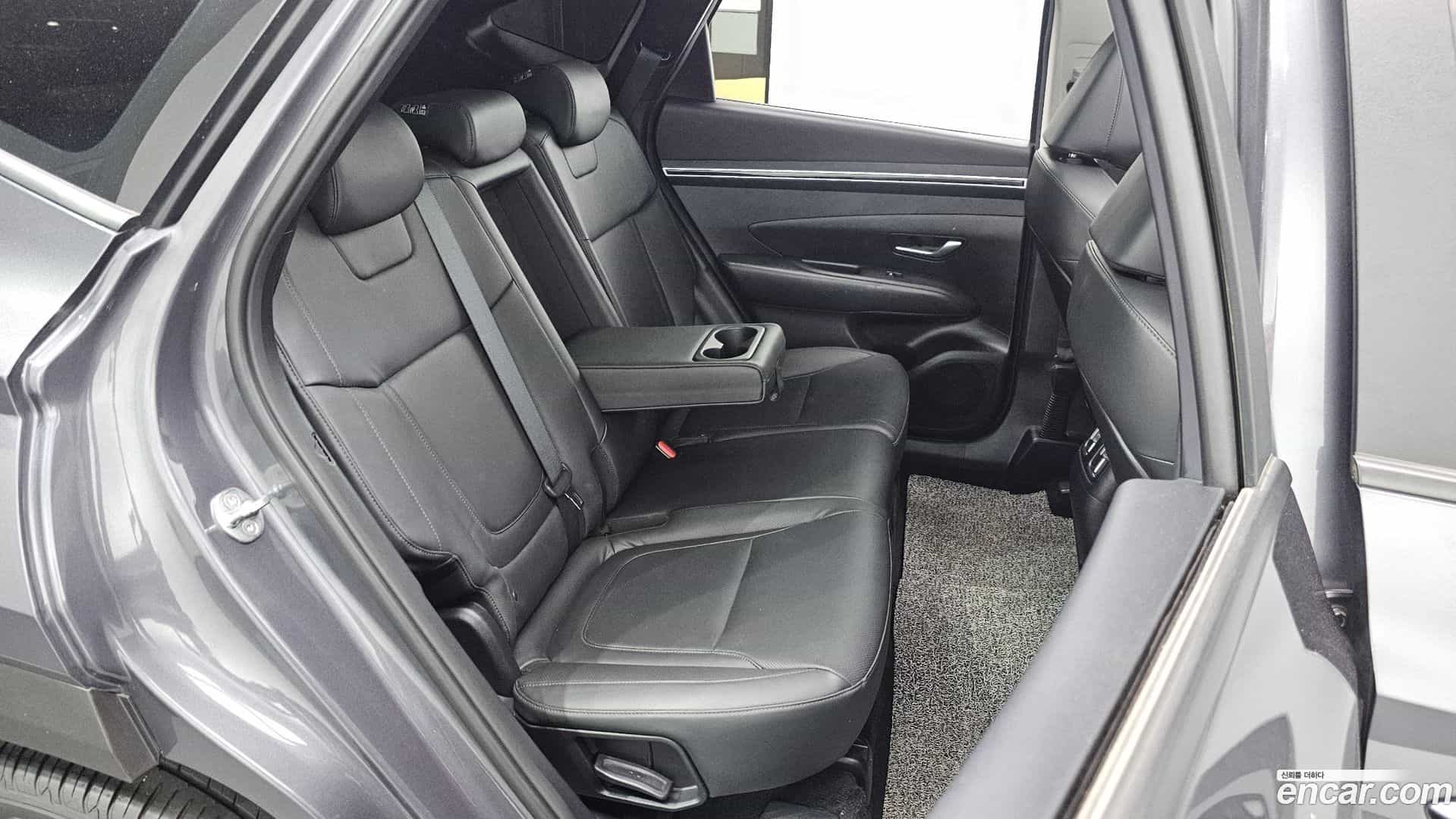 Tucson Hyundai 2022.6-OPTION-016