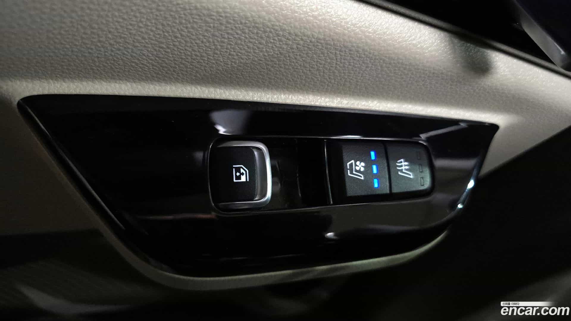 Canival Kia 2023.3-OPTION-021