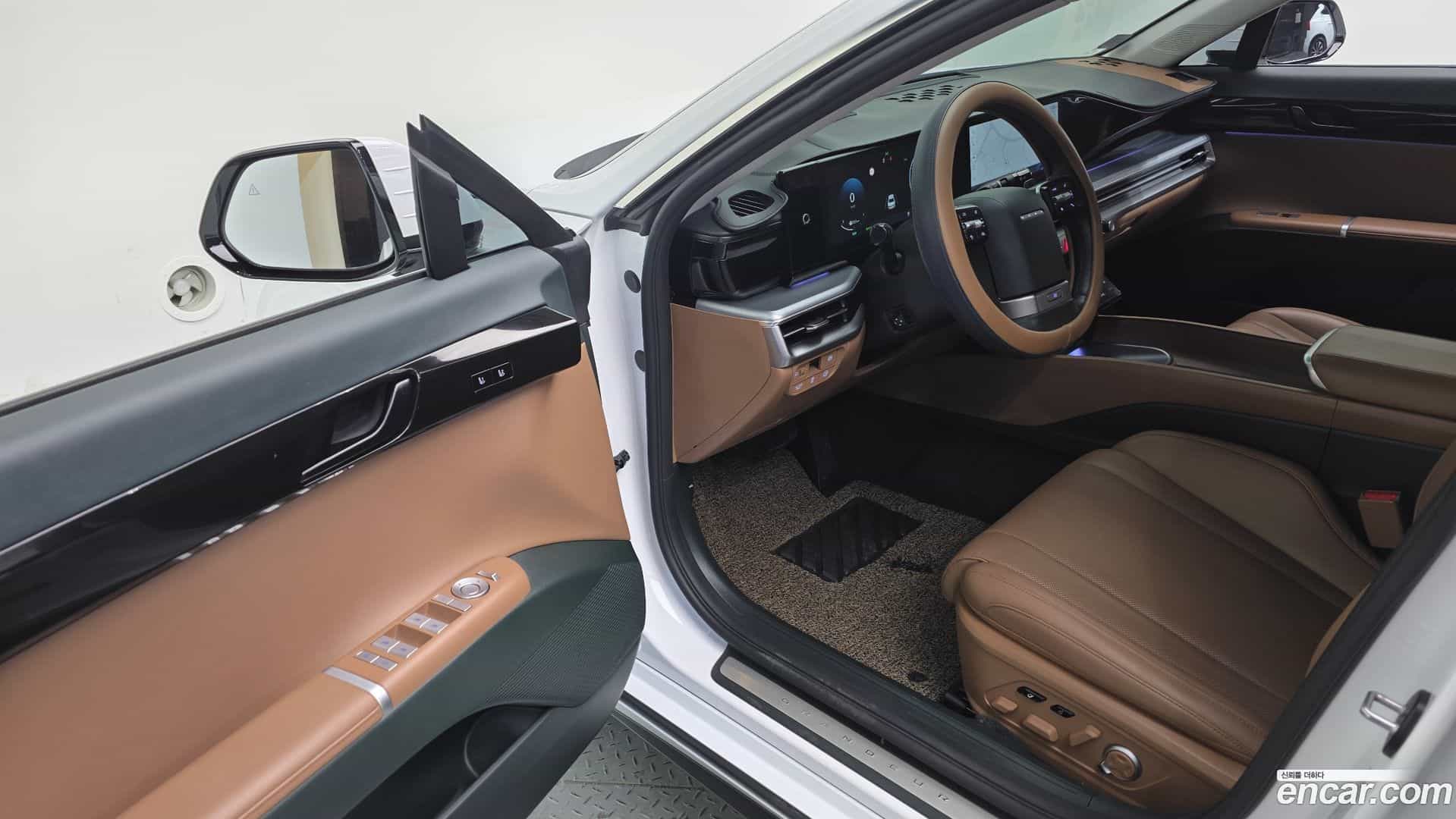 Grandeur Hyundai 2024.3-OPTION-016