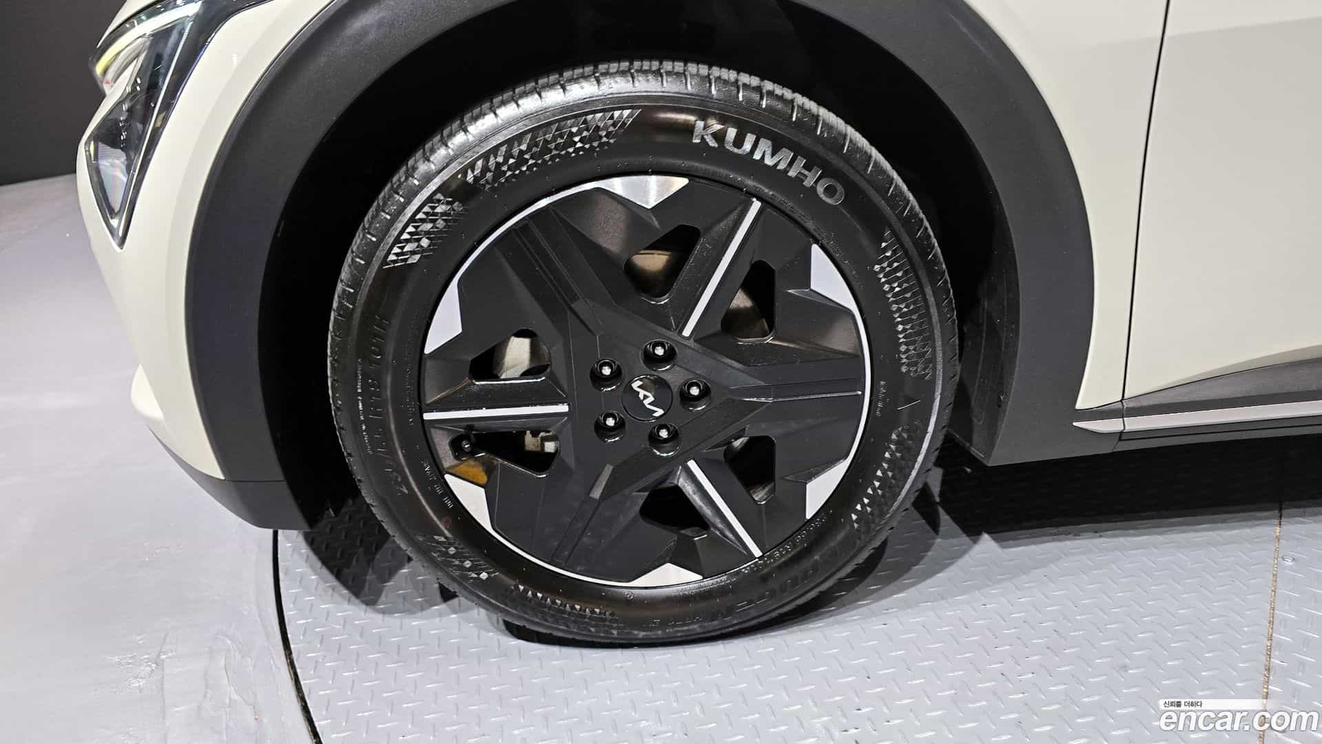 EV6 Kia 2025.2-OUTER-005