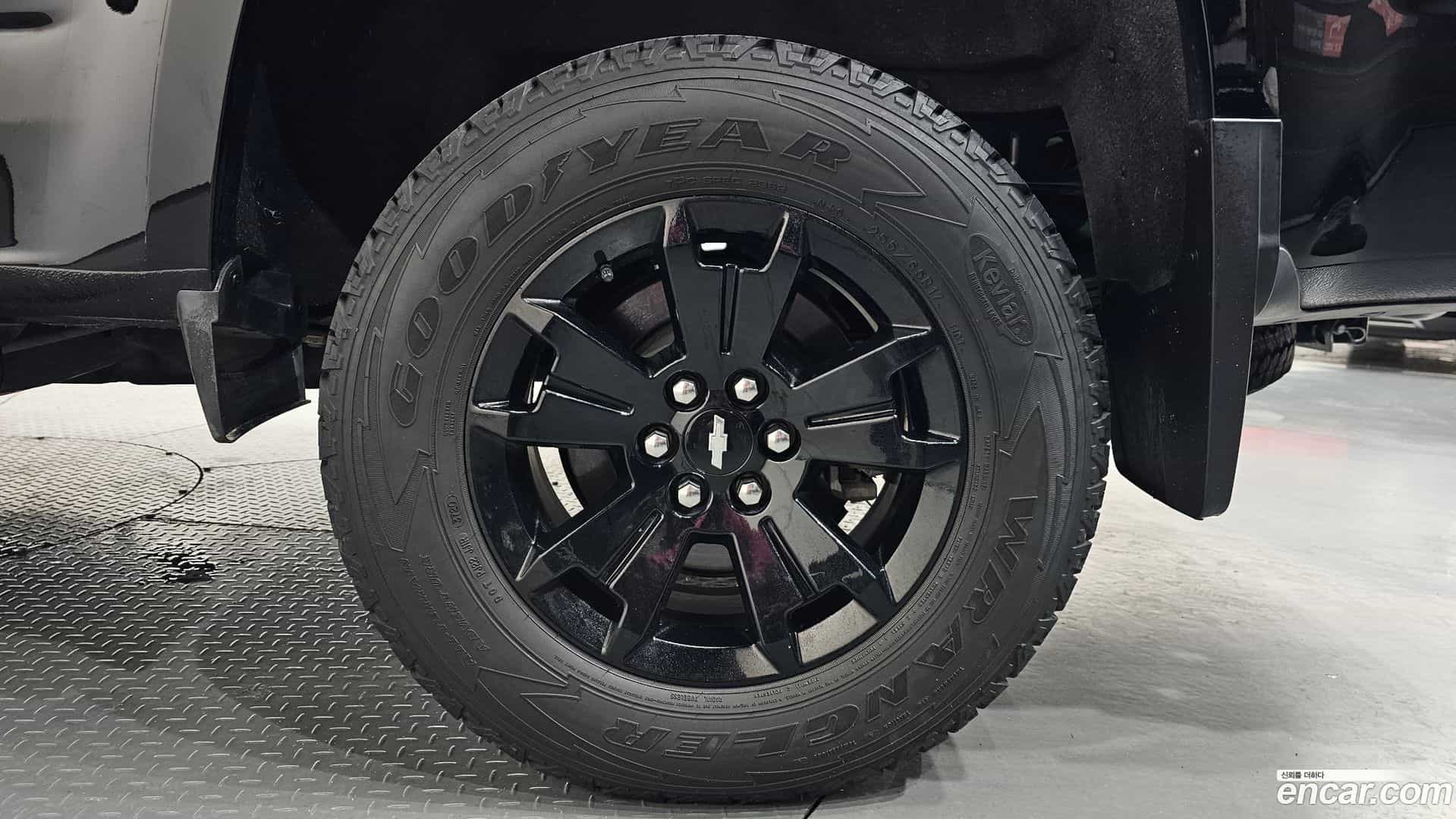 Colorado Chevrolet 2021.0-OUTER-031