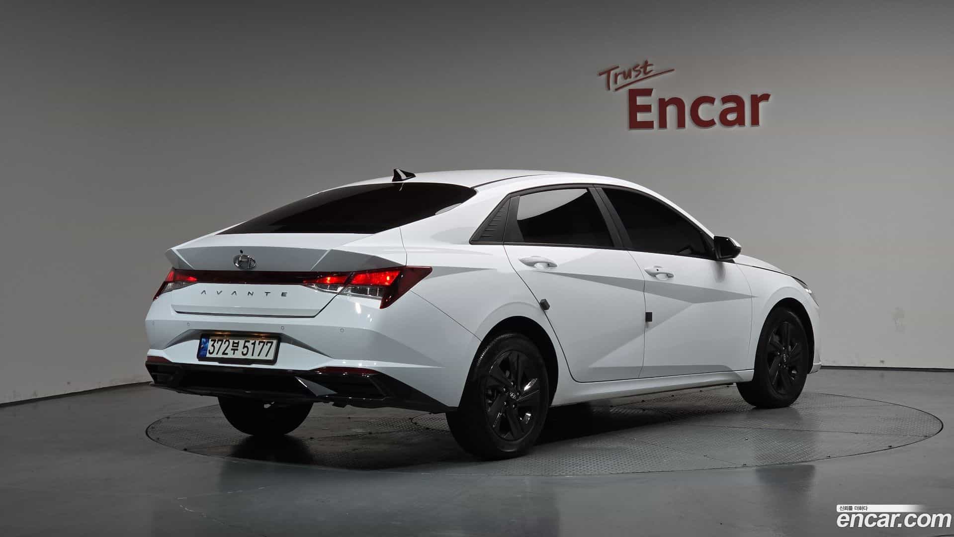 AVANTE Hyundai 2022.8-OUTER-002