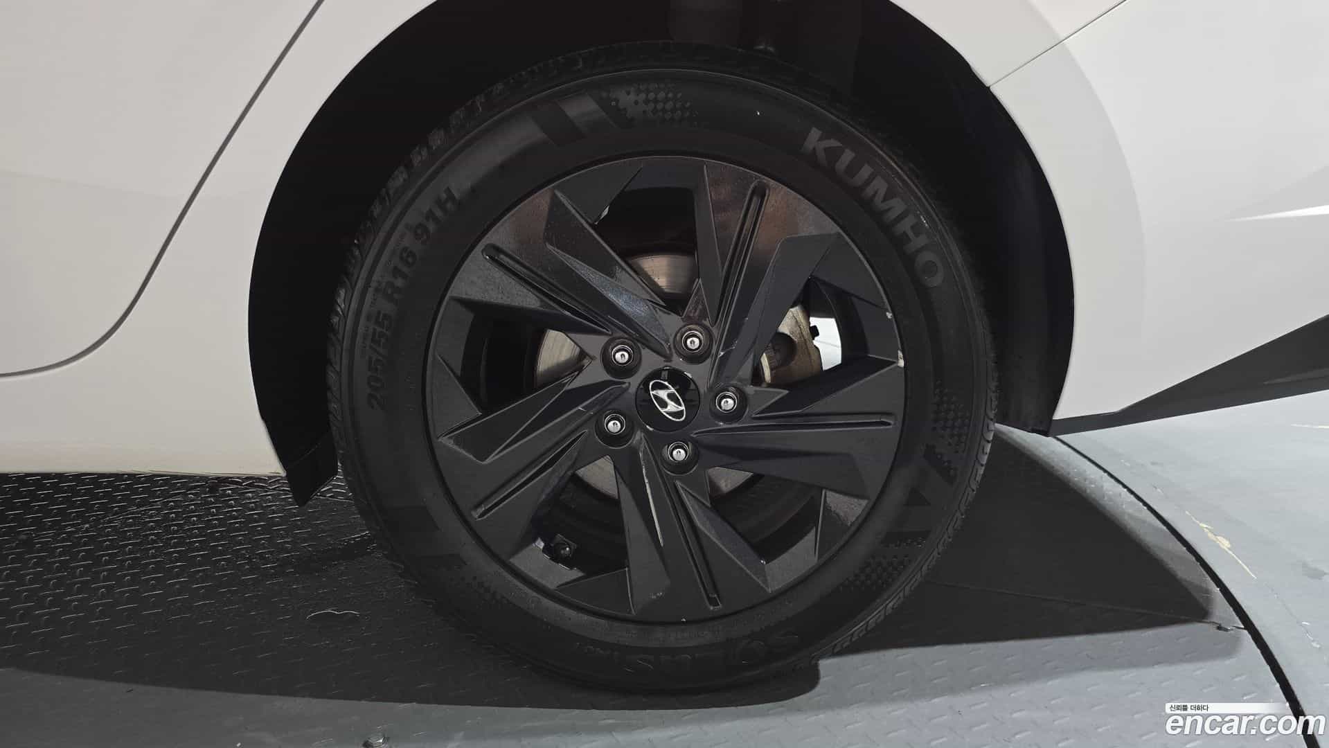 AVANTE Hyundai 2022.8-OUTER-031