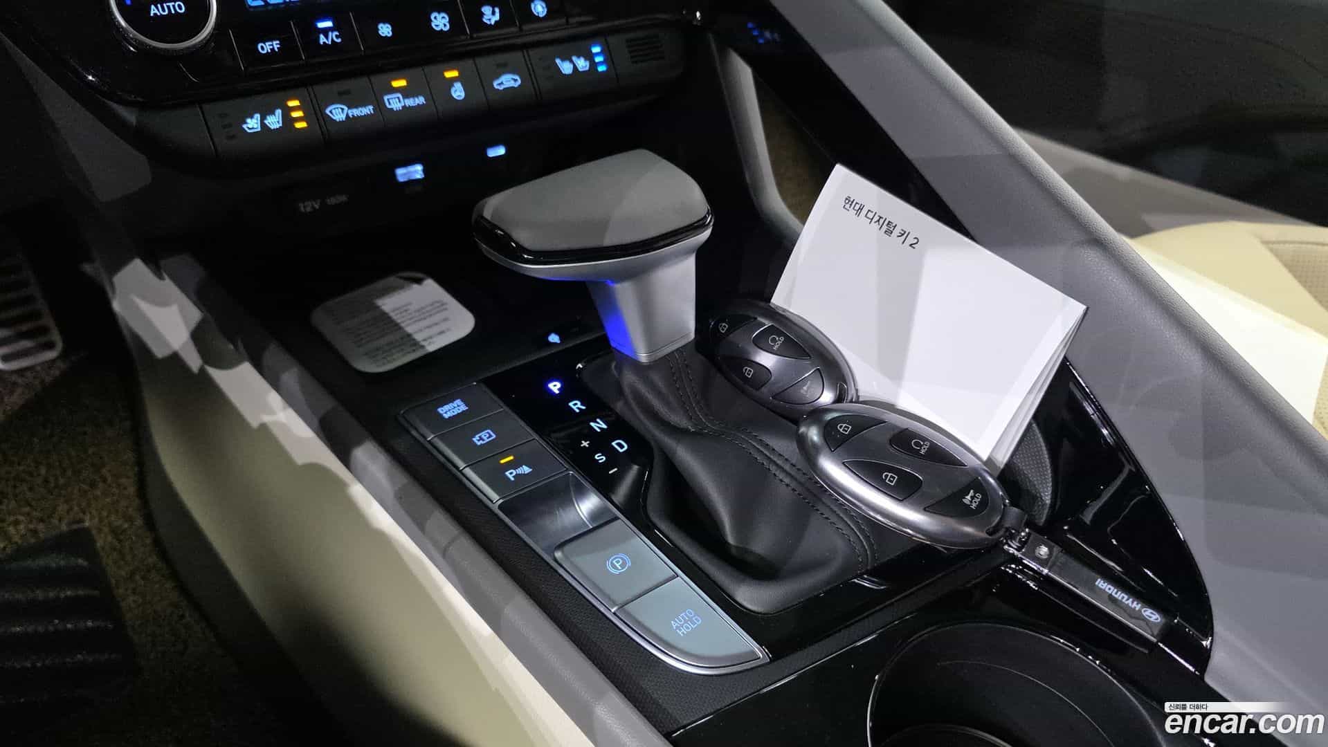 AVANTE Hyundai 2025.11-INNER-009