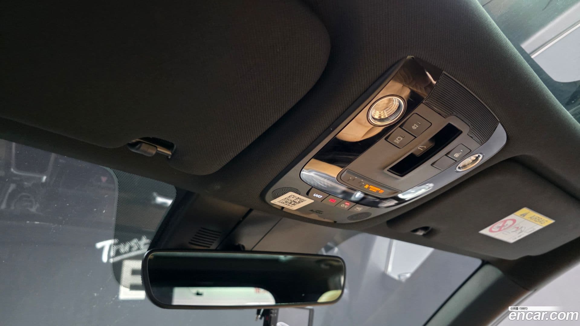 Main__Slider__Photo:Sorento Kia 2021.1-16