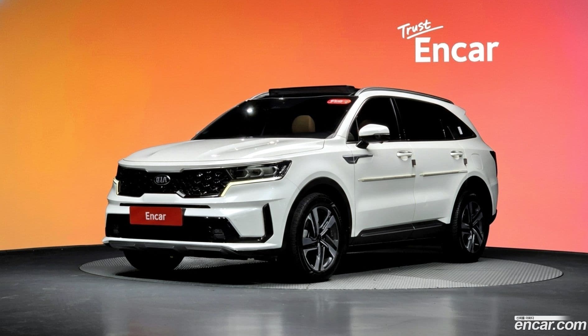 Main__Slider__Photo:Sorento Kia 2021.1-0