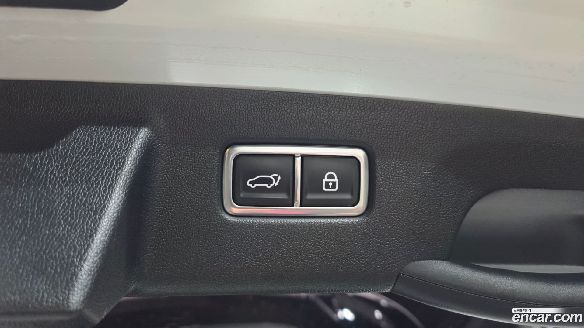 Main__Slider__Photo:Sorento Kia 2021.1-37