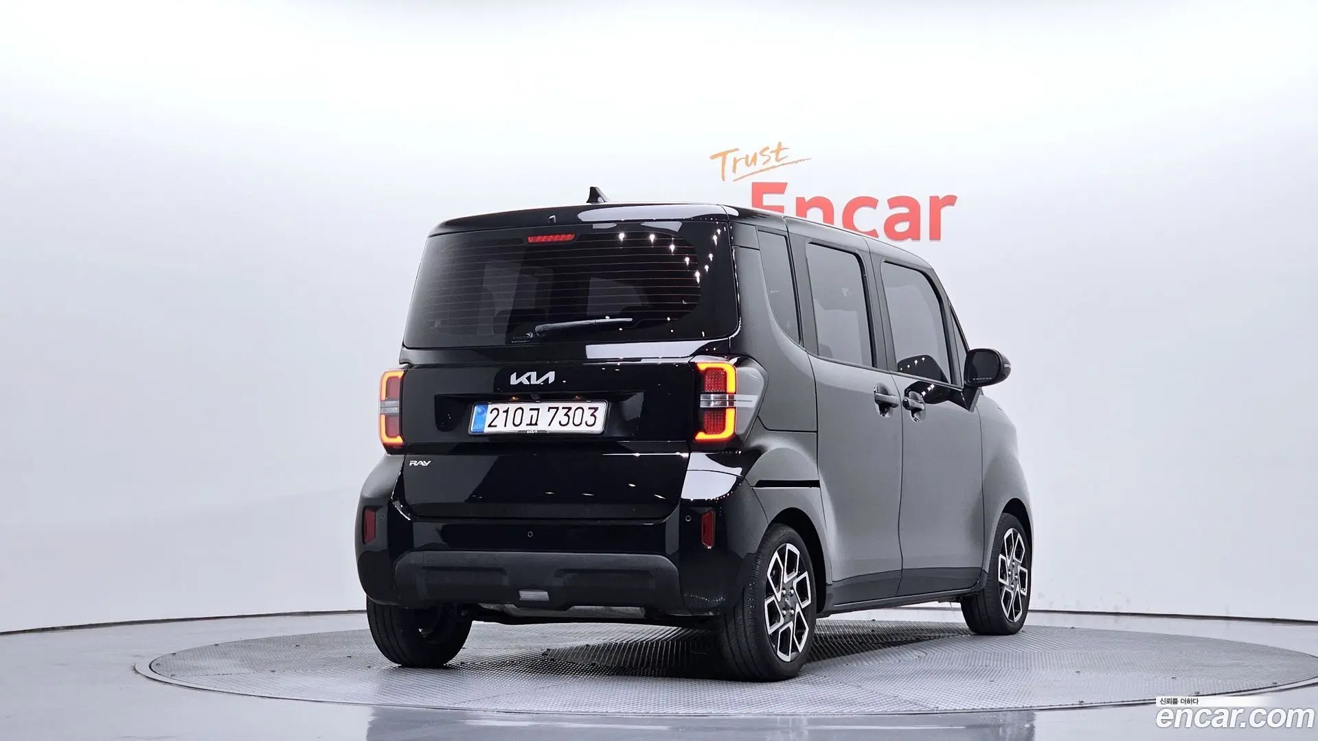 Main__Slider__Photo:RAY Kia 2025.4-1