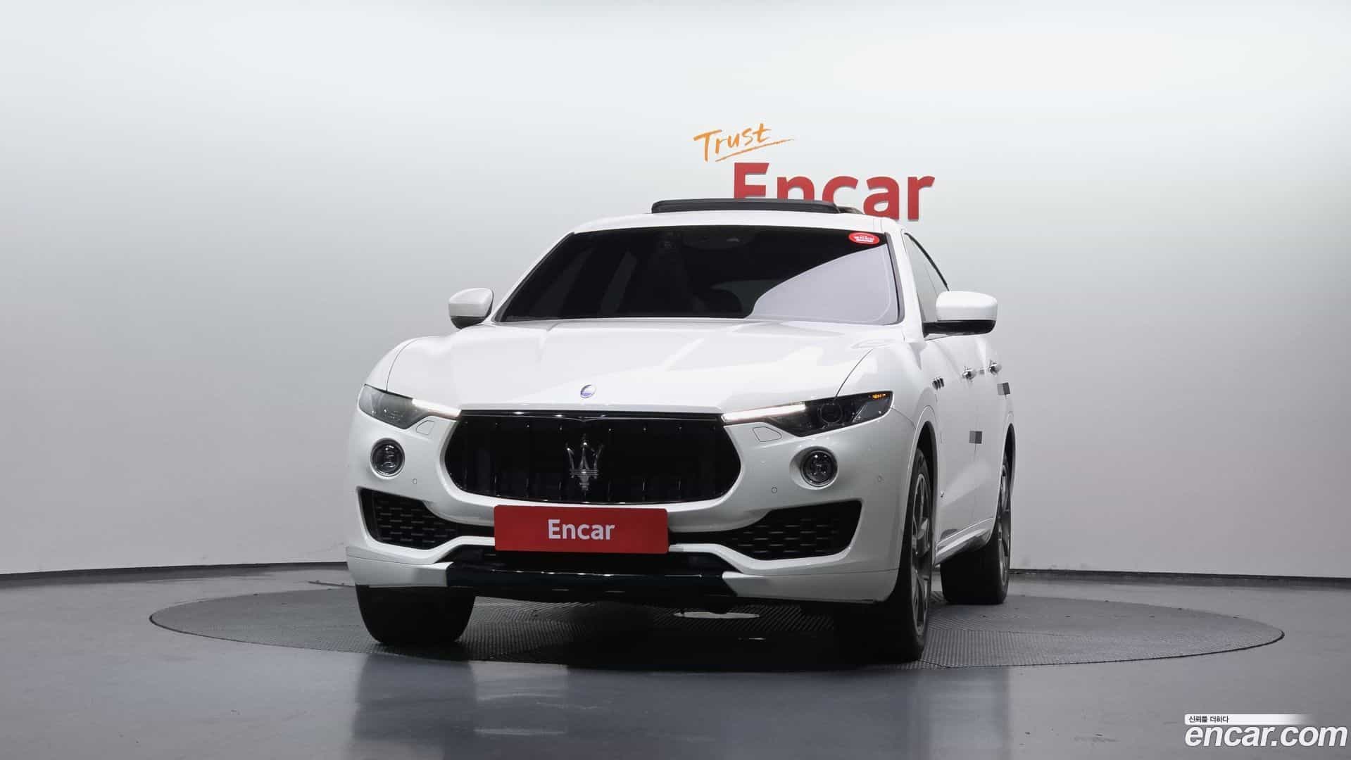 Levante Maserati 2018.2-OUTER-003