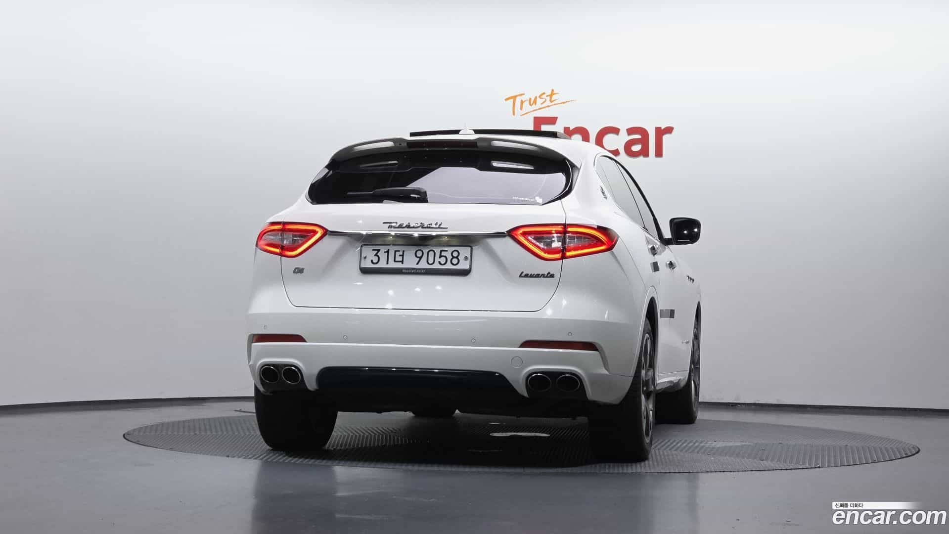 Levante Maserati 2018.2-OUTER-004