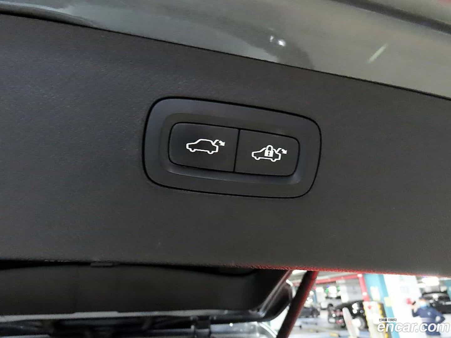 XC90 Volvo 2018.7-OPTION-020