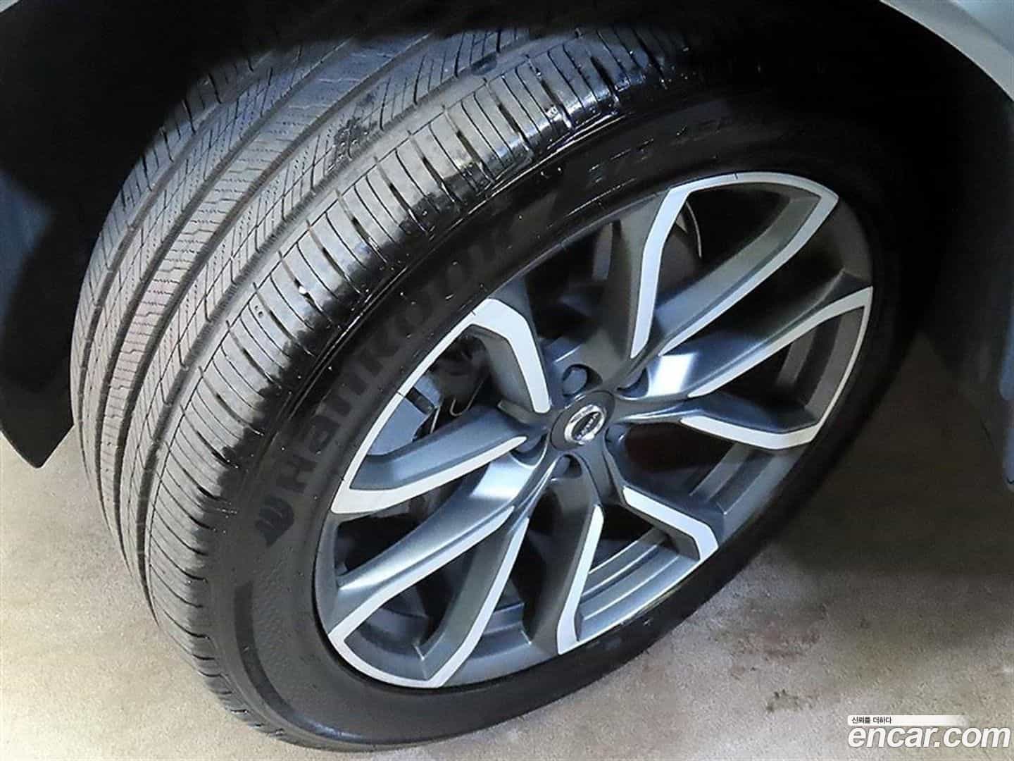 XC90 Volvo 2018.7-OPTION-024